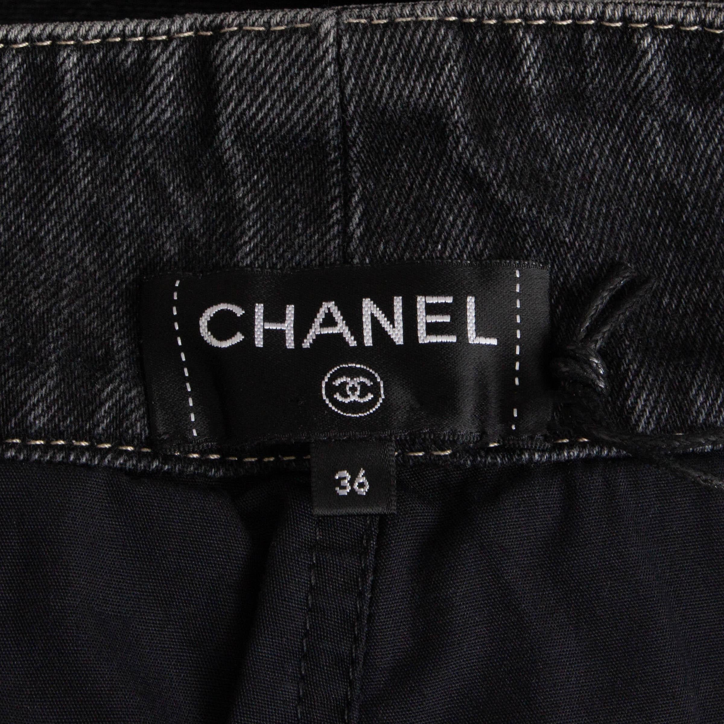 Chanel, cotone grigio 20P FLARED WIDE-LEG Pantaloni di jeans 36 XS in vendita 1