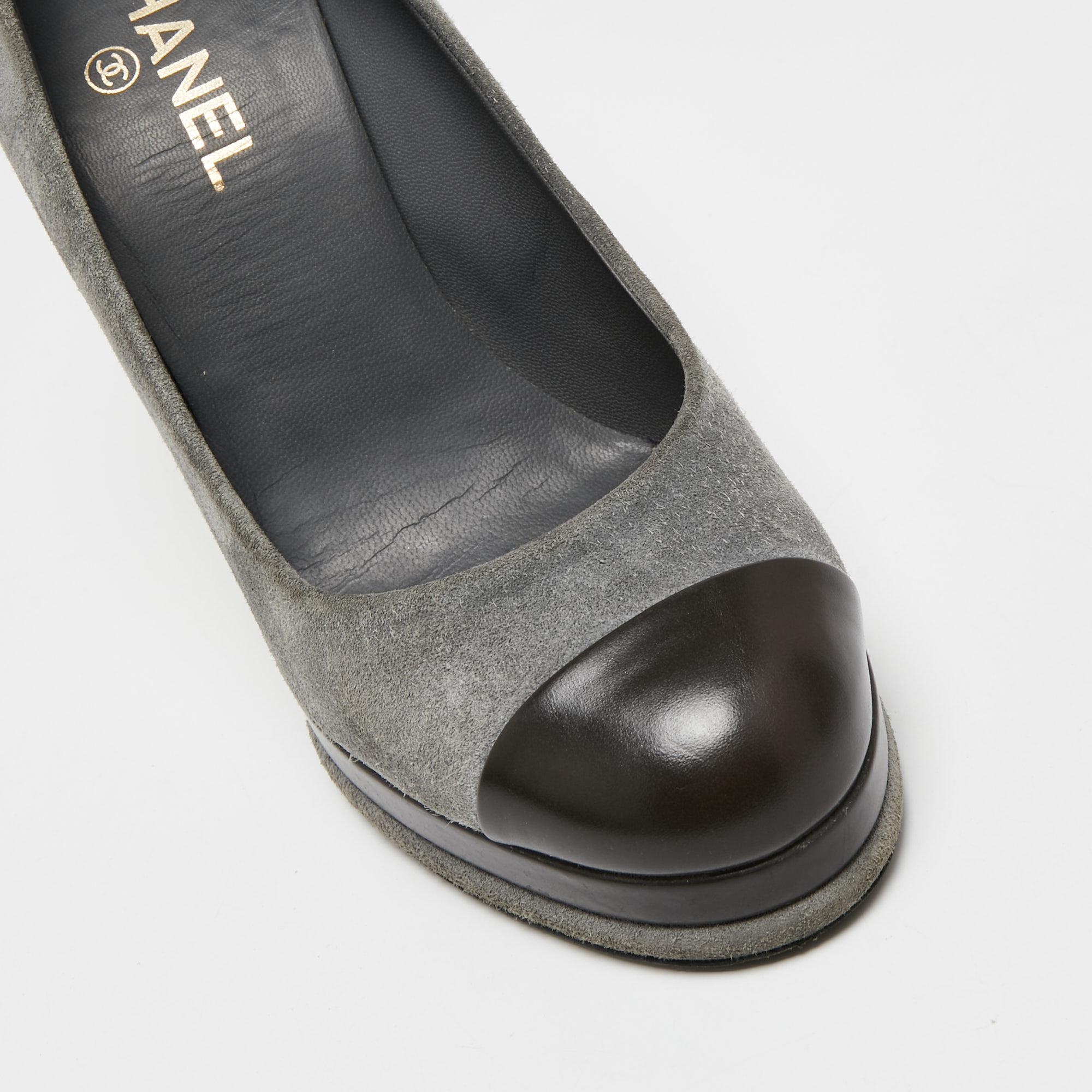 Women's Chanel Grey/Dark Brown Suede and Leather Cap Toe Platform Pumps Size 41
