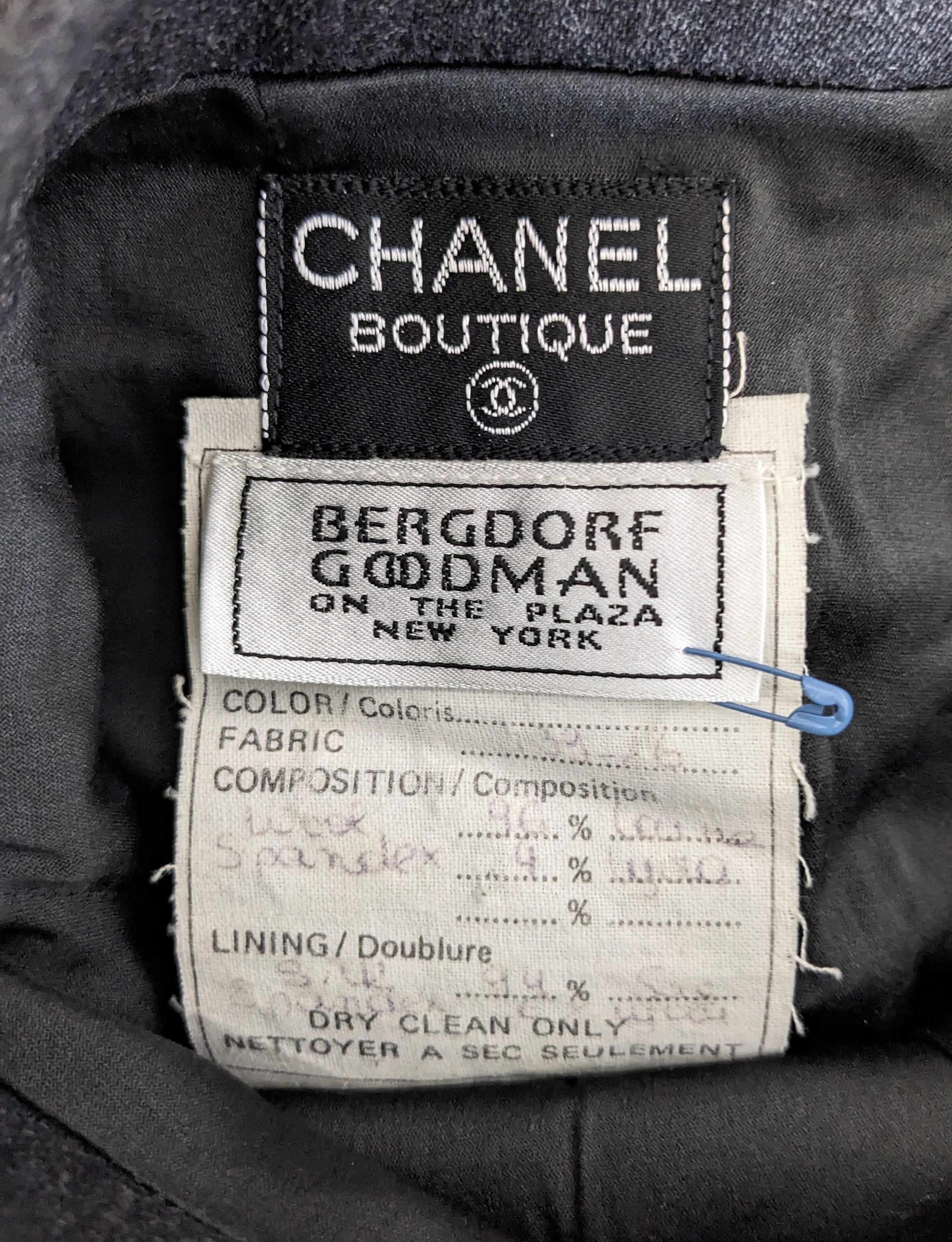 Chanel Grauer Stretch-Bleistiftrock aus Flanell im Angebot 4