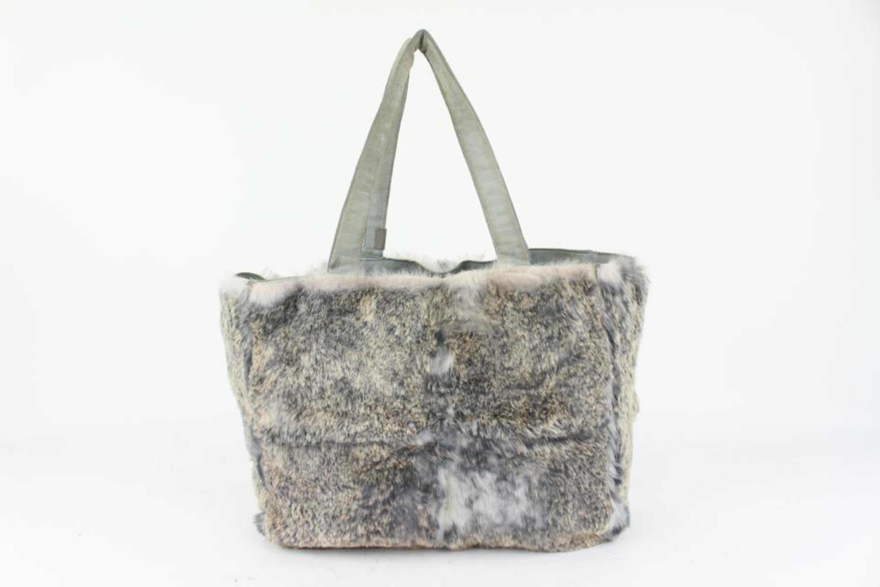 Chanel Grey Fur Rabbit Lapin Tote Bag 1014c22 In Fair Condition For Sale In Dix hills, NY