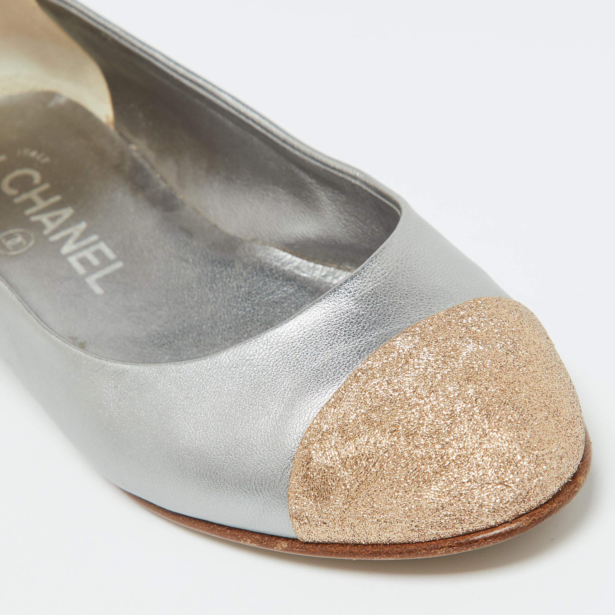 Chanel Grey/Gold Leather CC Cap Toe Ballet Flats Size 35 2