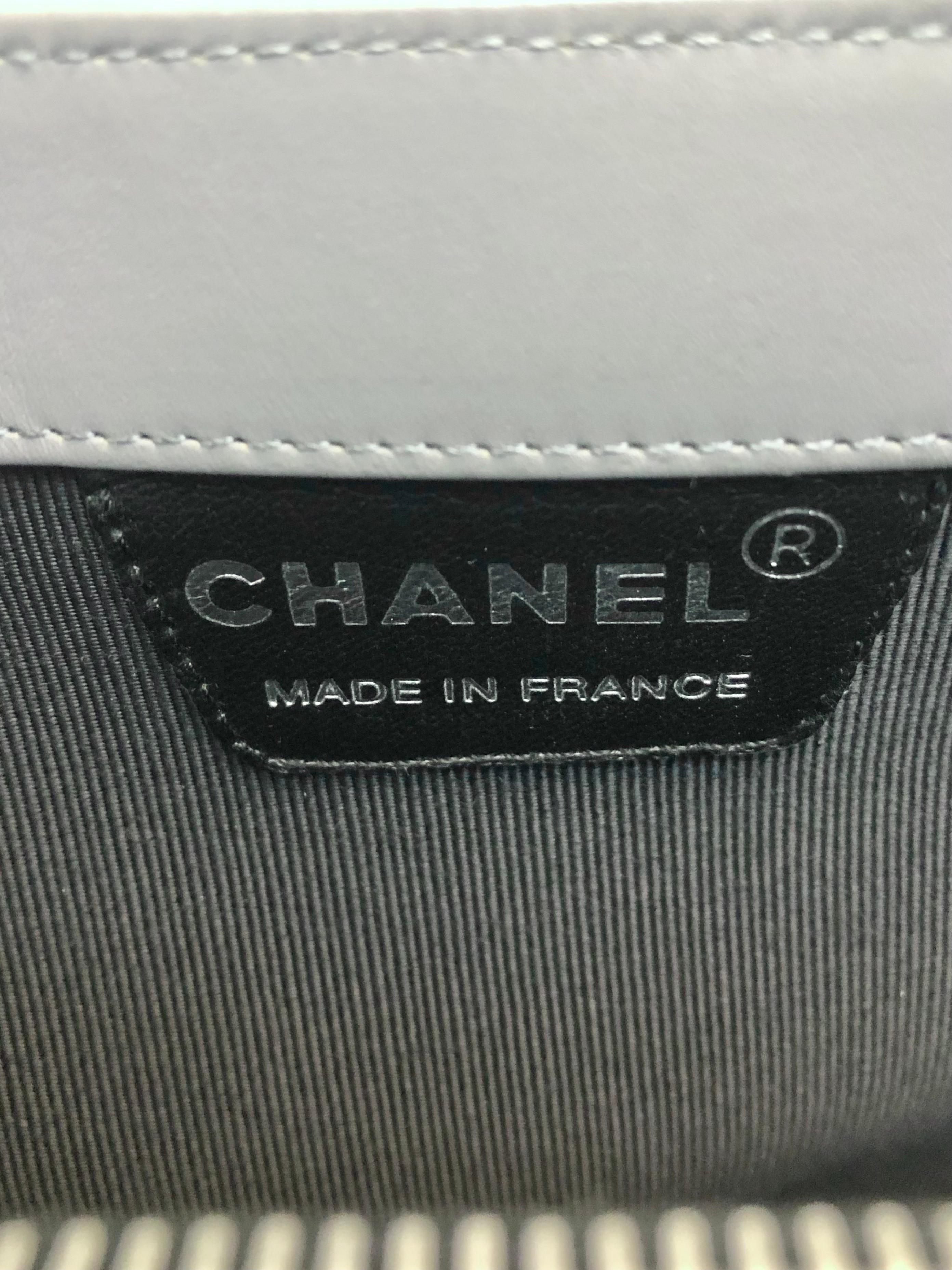 Chanel Grey Lambskin Chocolate Bar Silver Toned Hardware Handle Bag For Sale 1