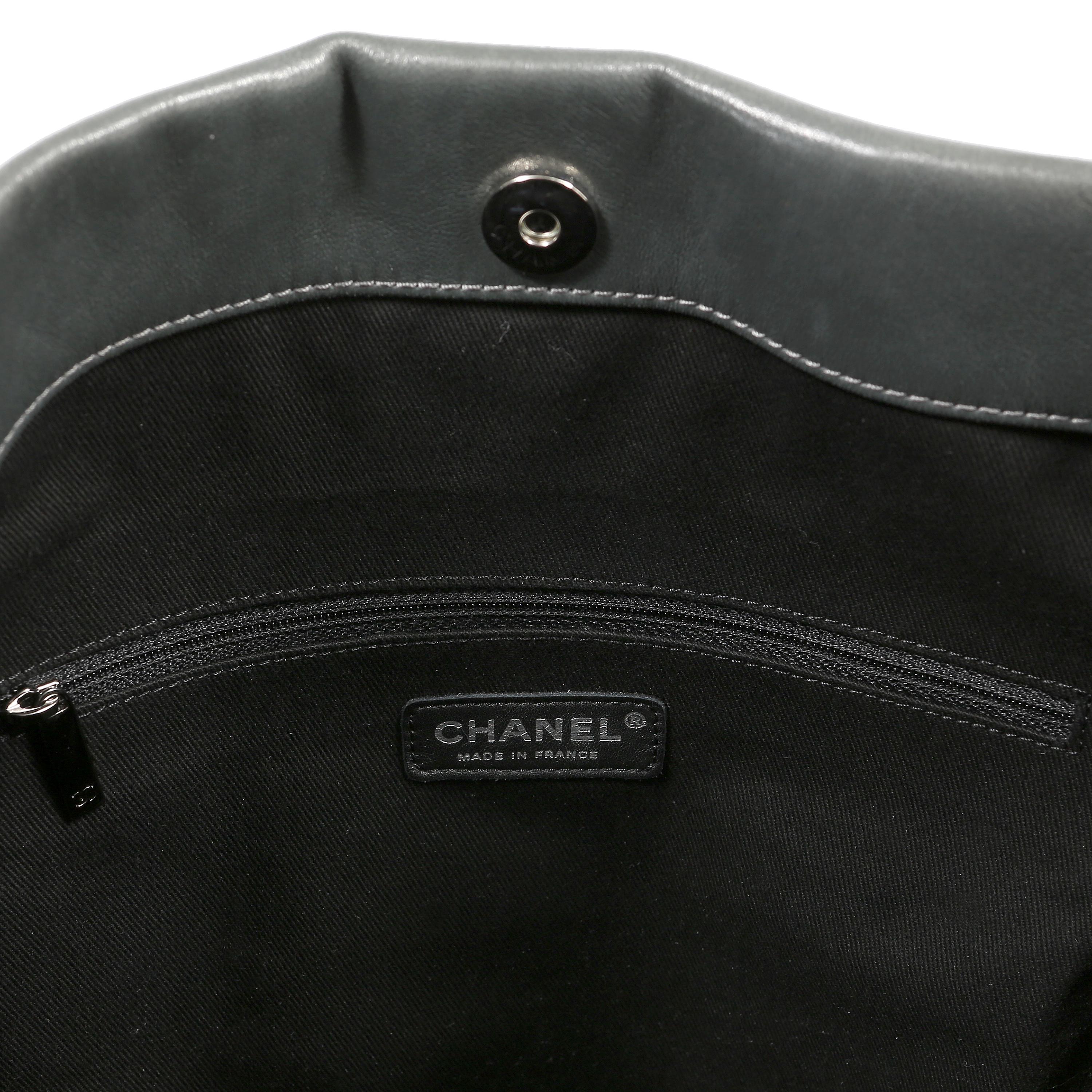 Chanel Black Lambskin Eight Knots Tote 7