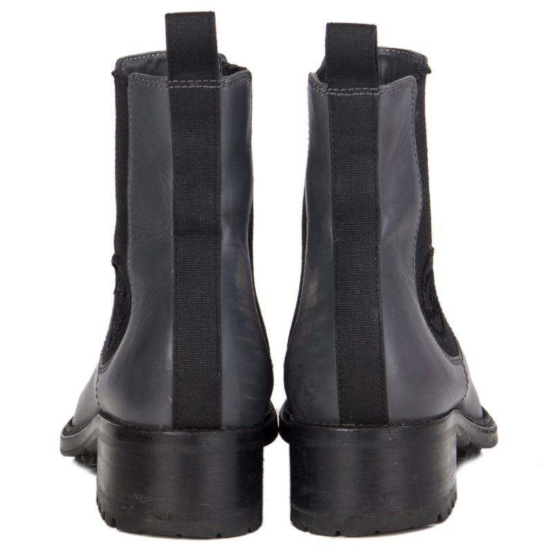 De las mujeres CHANEL piel gris Botines Chelsea Zapatos 37.5 en venta