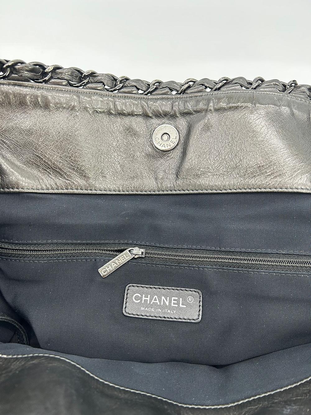 Chanel Grey Metallic Leather Chain Me Shoulder Bag Tote For Sale 5