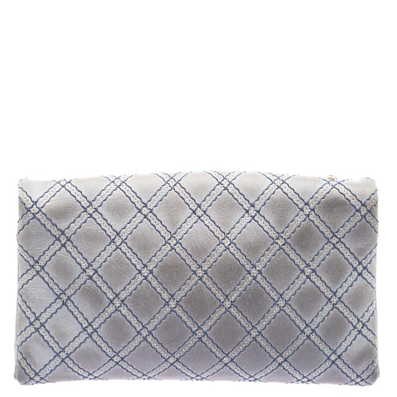 Chanel Grey Metallic Stitch Leather Small Classic Flap Bag In Good Condition In Dubai, Al Qouz 2