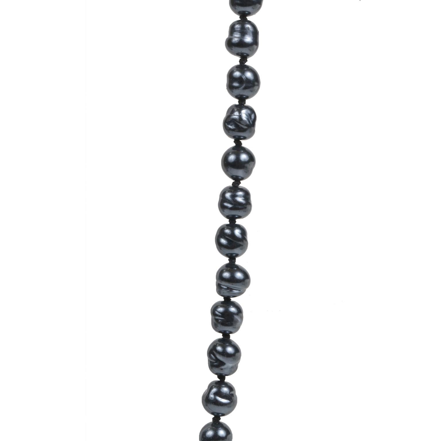 chanel mens pearl necklace