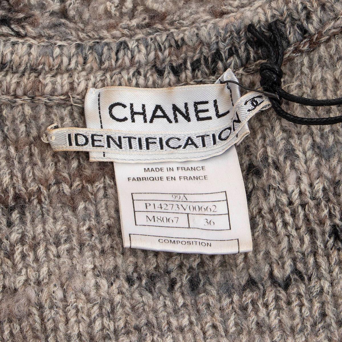 CHANEL grey & purple wool 1999 FRINGED KNIT Jacket 36 XS For Sale 3