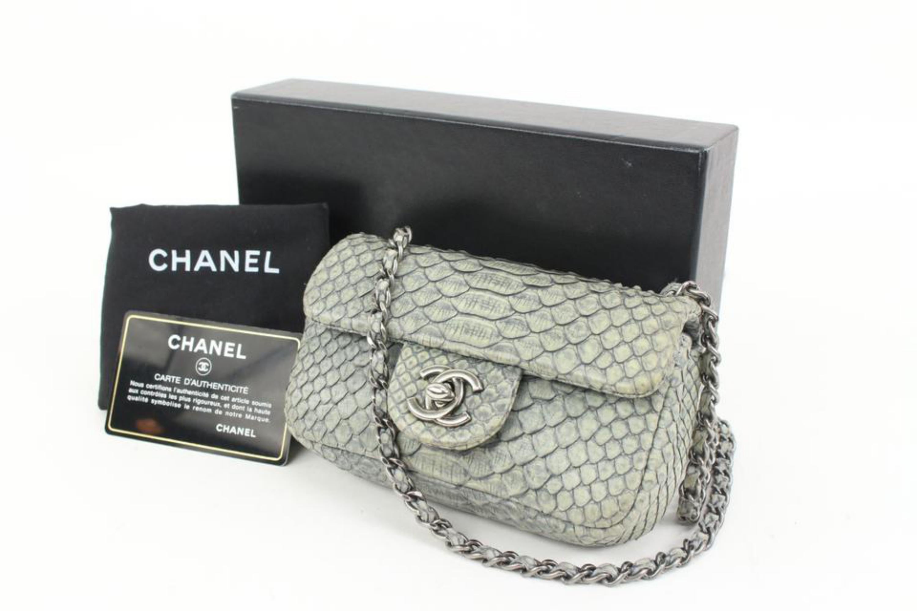 Chanel Grey Python Extra Mini Flassic Flap Crossbody Bag 41ck59
Date Code/Serial Number: 16005199
Made In: France
Measurements: Length:  5.4