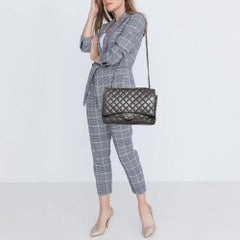 Chanel Grigio Caviale Trapuntato Maxi Classic Leather Borsa con Doppia Patta