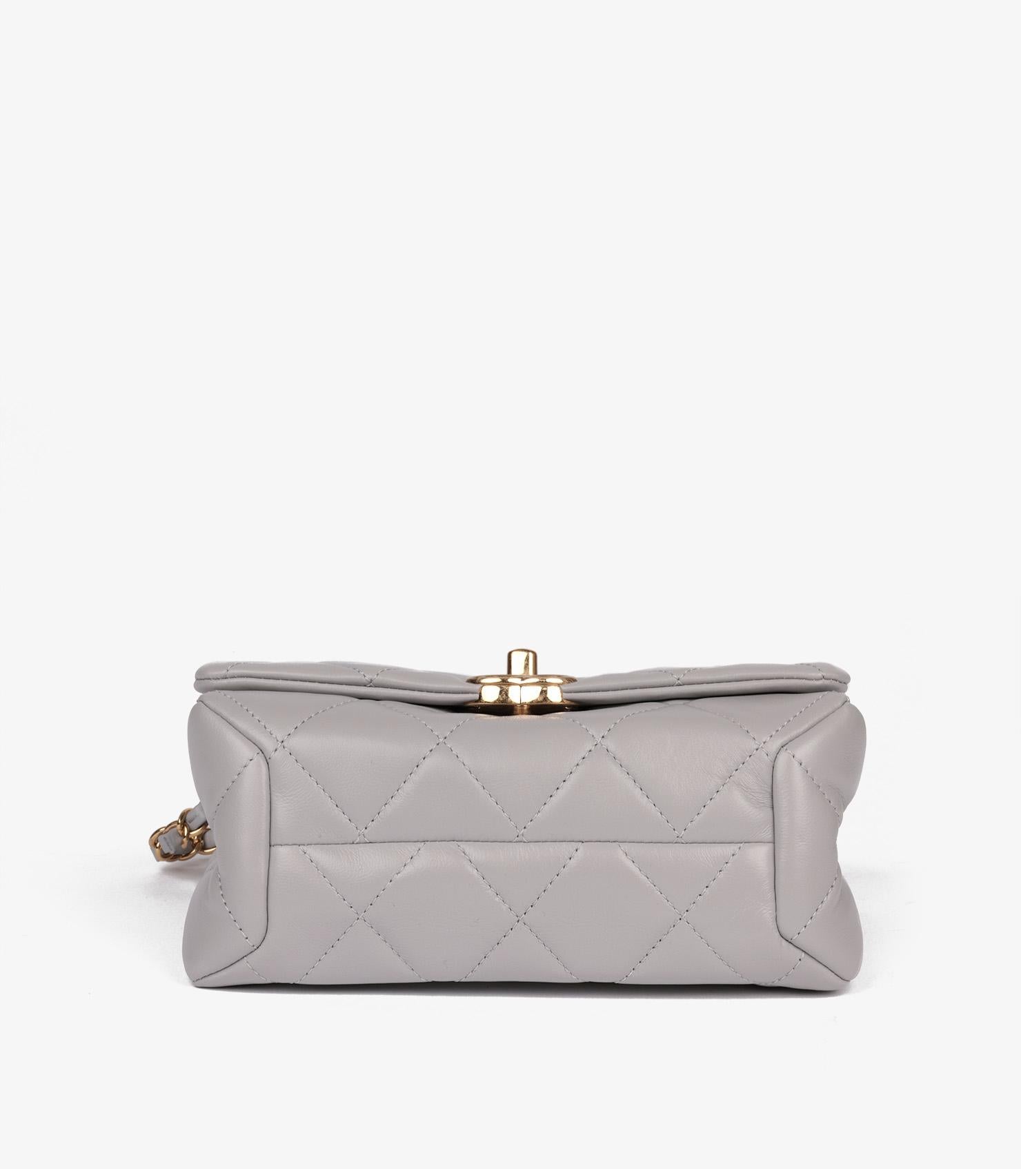 Chanel Grau Gestepptes Lammfell Colour Match Mini Flap Bag im Angebot 3