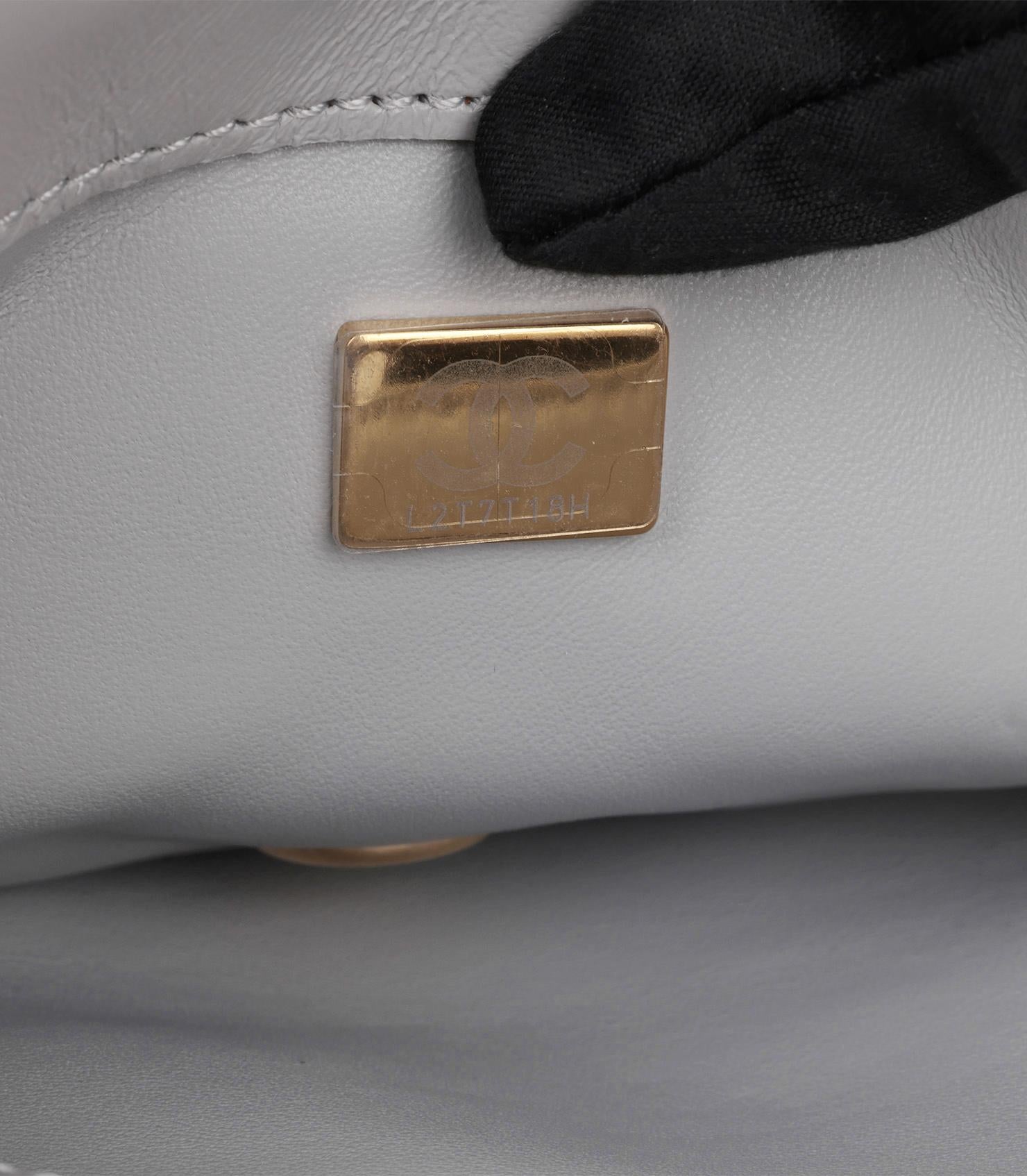 Chanel Grau Gestepptes Lammfell Colour Match Mini Flap Bag im Angebot 5