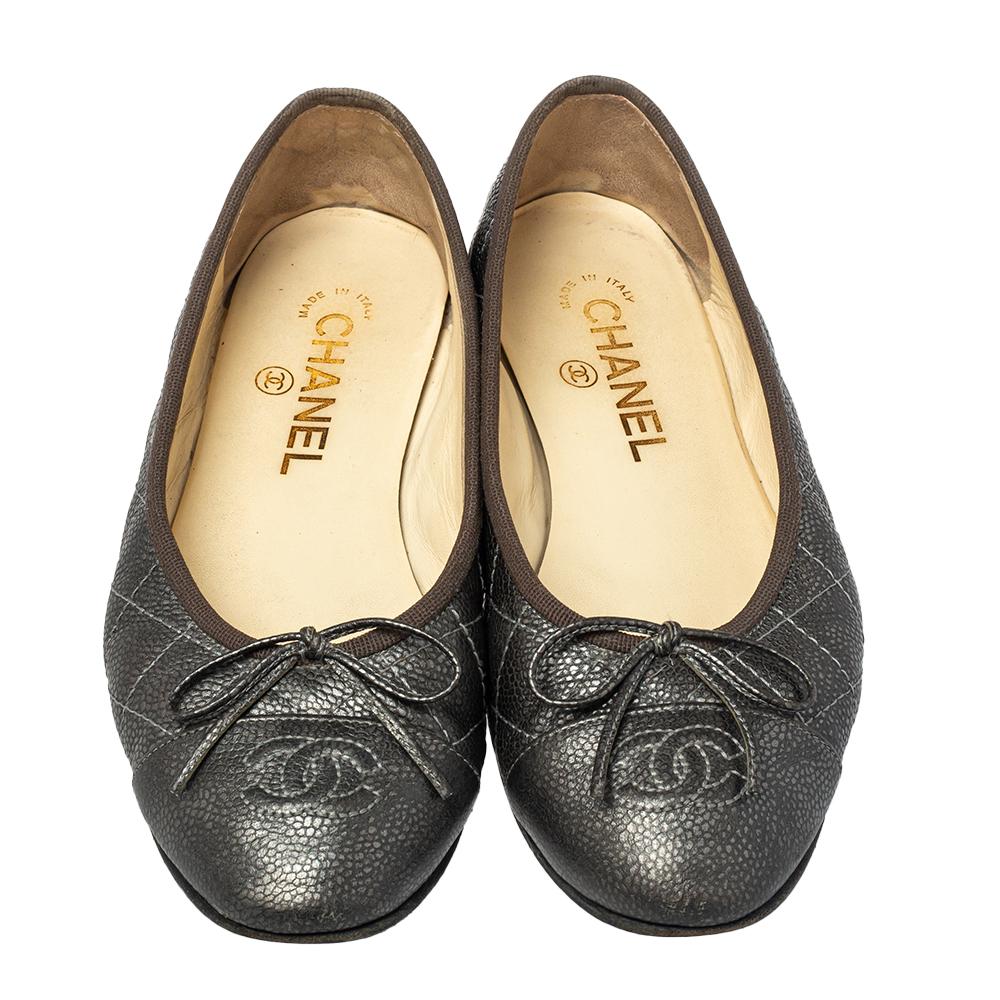 Black Chanel Grey Quilted Leather Ballet Flats Size 36.5