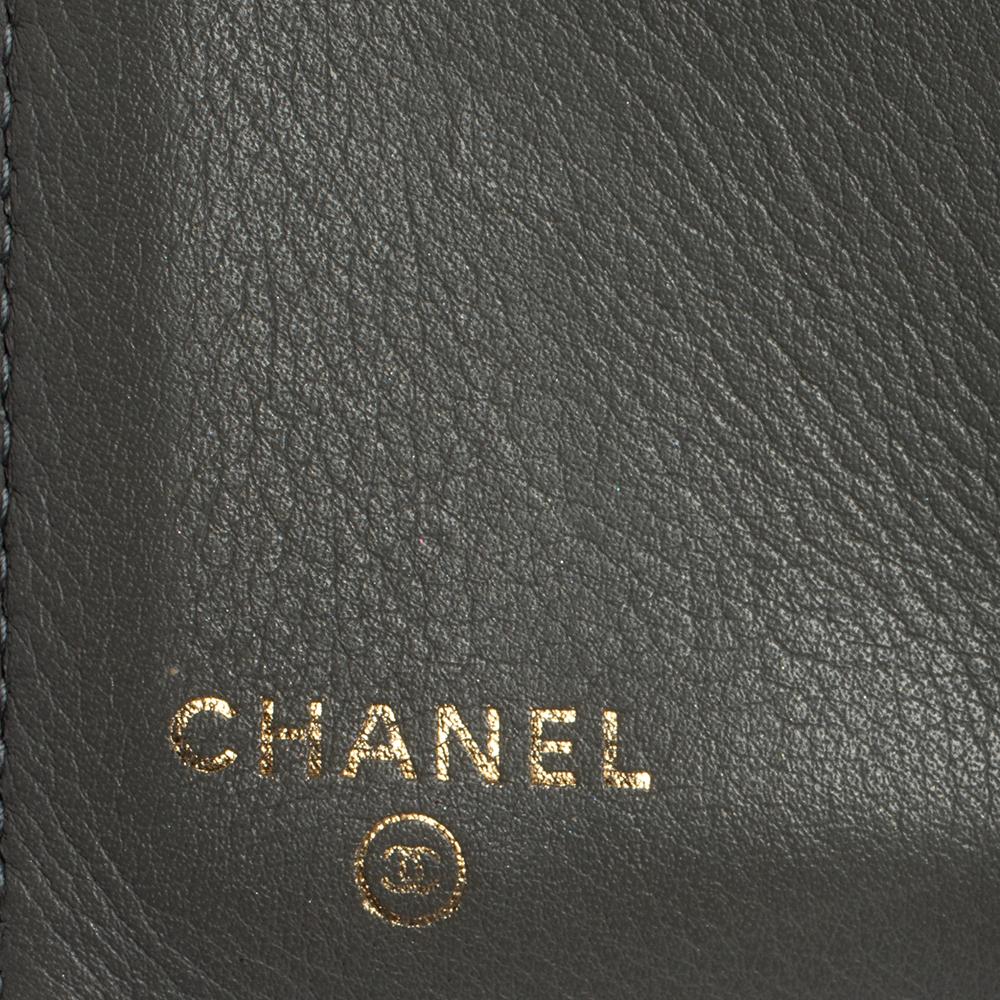 Chanel Grey Quilted Leather Boy Card Holder 3
