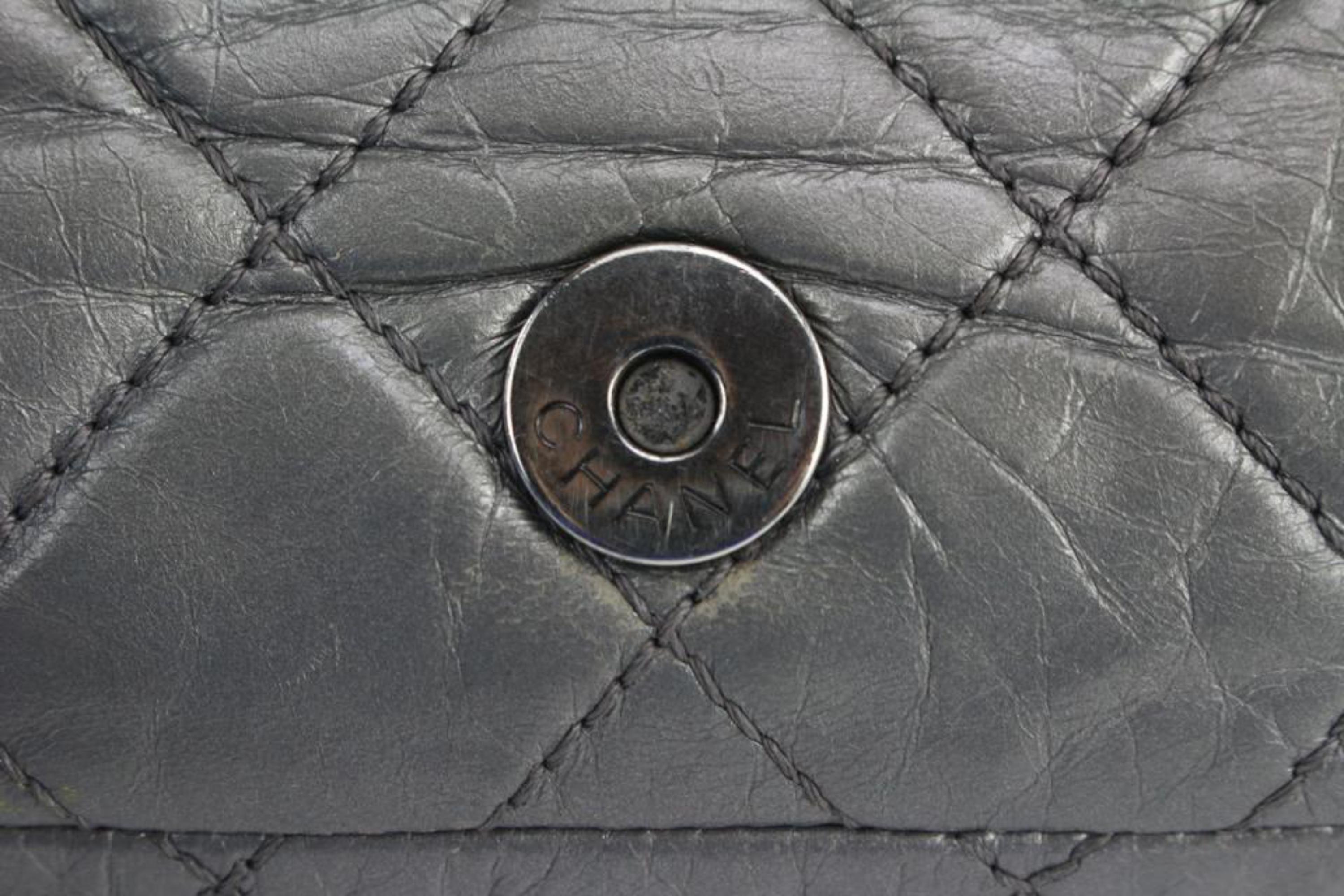 Chanel Grey Quilted Leather Chain Around Flap Bag 1122c4 For Sale 5