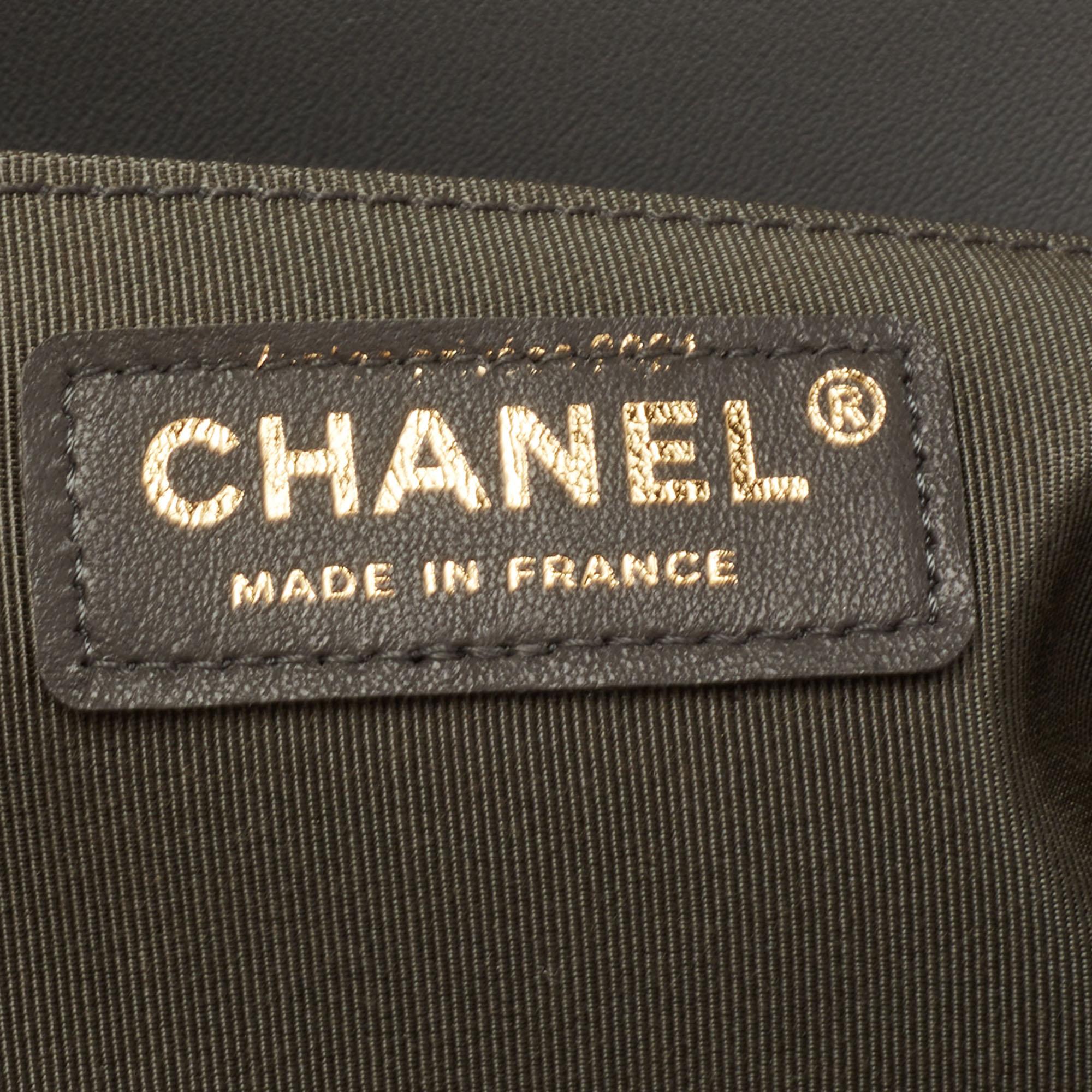 Chanel Grey Quilted Leather Medium Boy Flap Bag 2