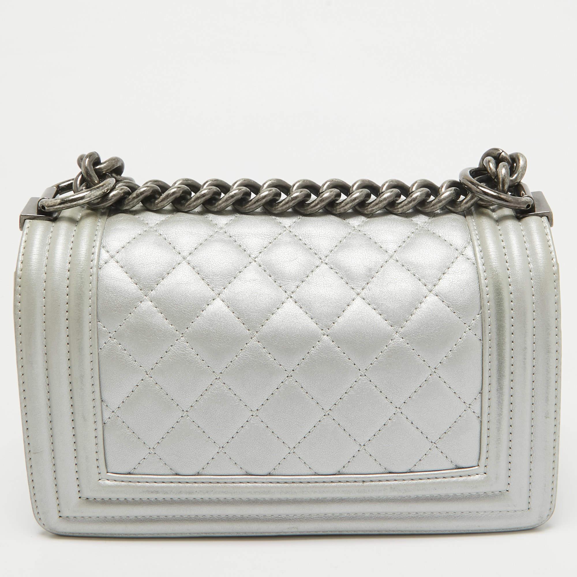 Chanel Grey Quilted Leather Mini Boy Flap Bag In Fair Condition For Sale In Dubai, Al Qouz 2