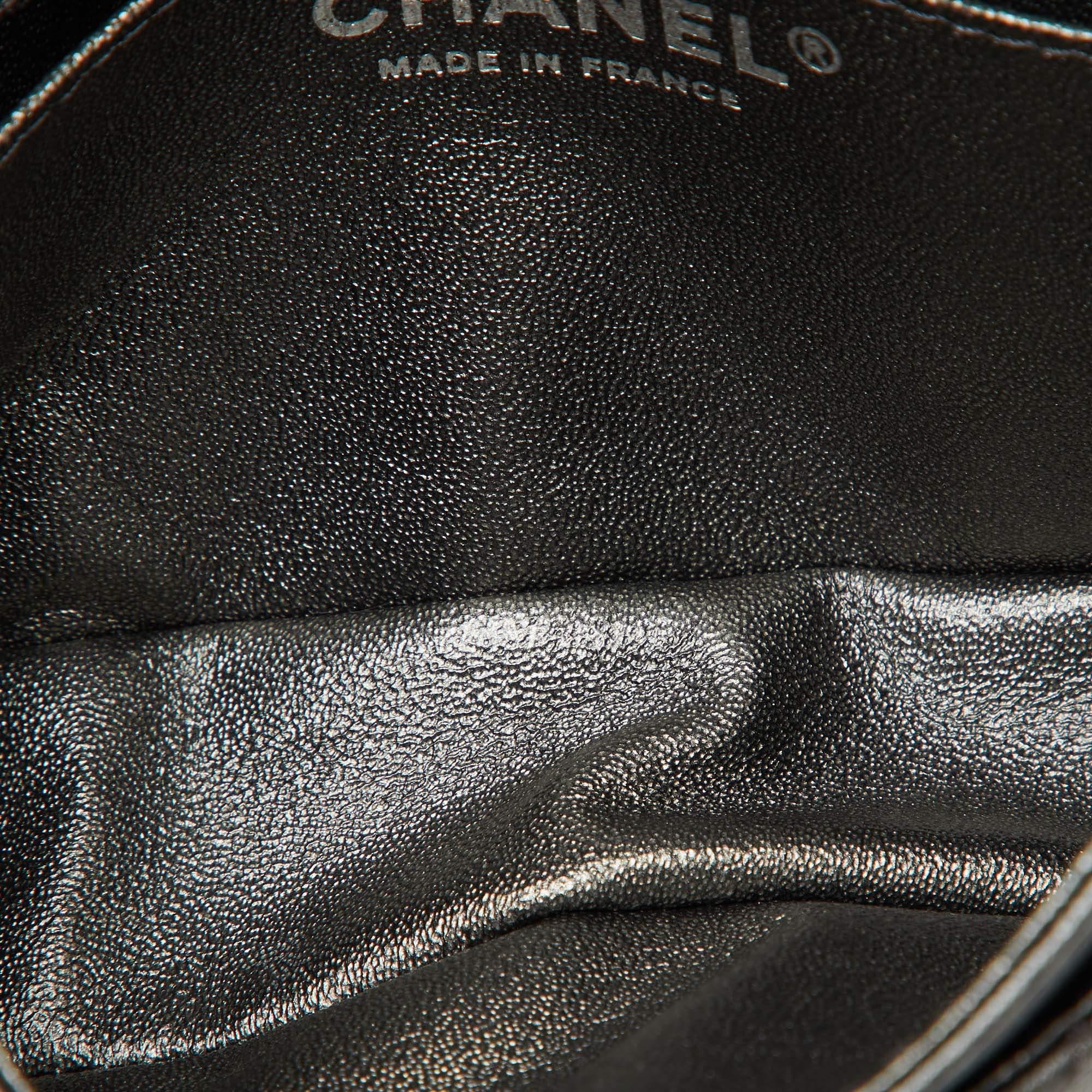 Chanel Grey Quilted Leather Reissue 2.55 Waist Belt Bag For Sale 7