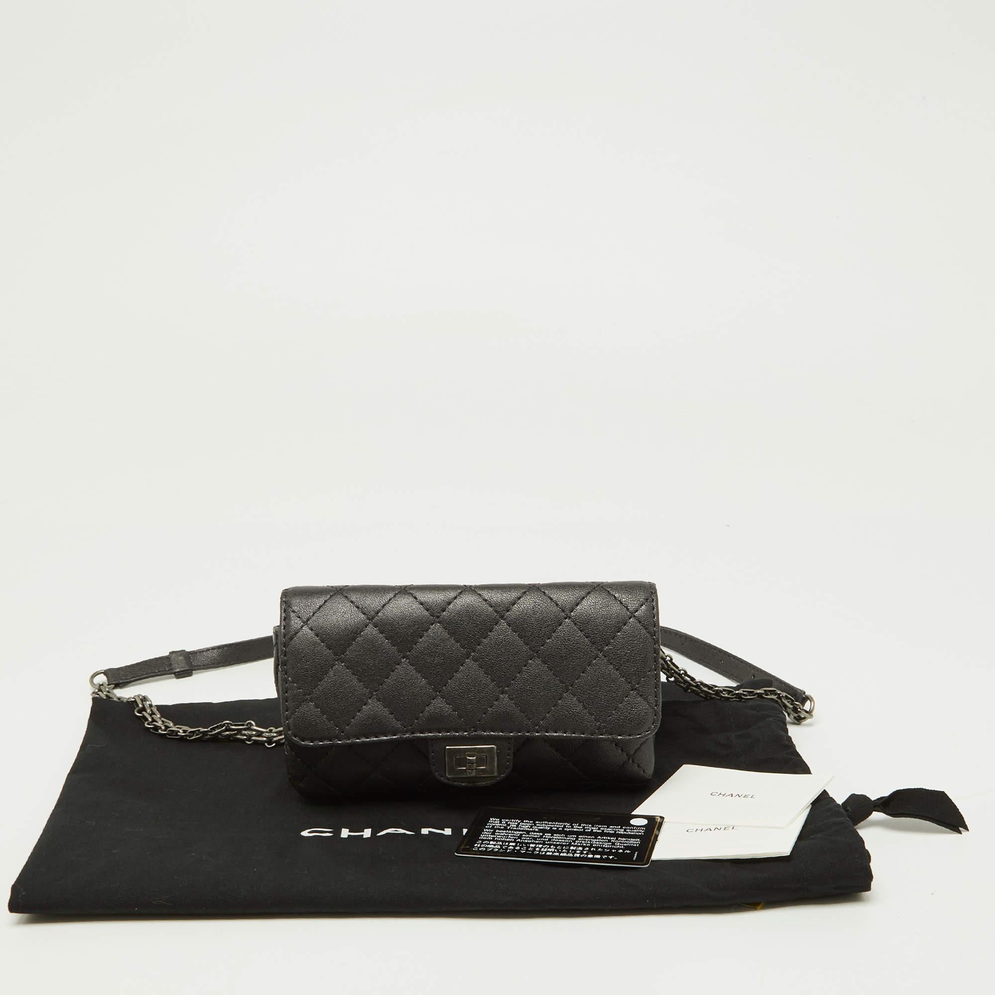 Chanel Grey Quilted Leather Reissue 2.55 Waist Belt Bag For Sale 8