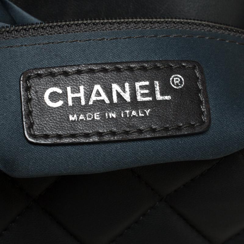 Chanel Grey Quilted Leather Shoulder Bag 5
