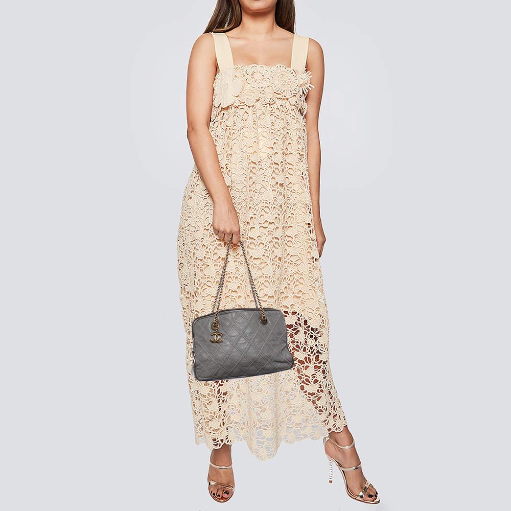Chanel Grey Quilted Stitch Leather Triptych Tote In Excellent Condition In Dubai, Al Qouz 2