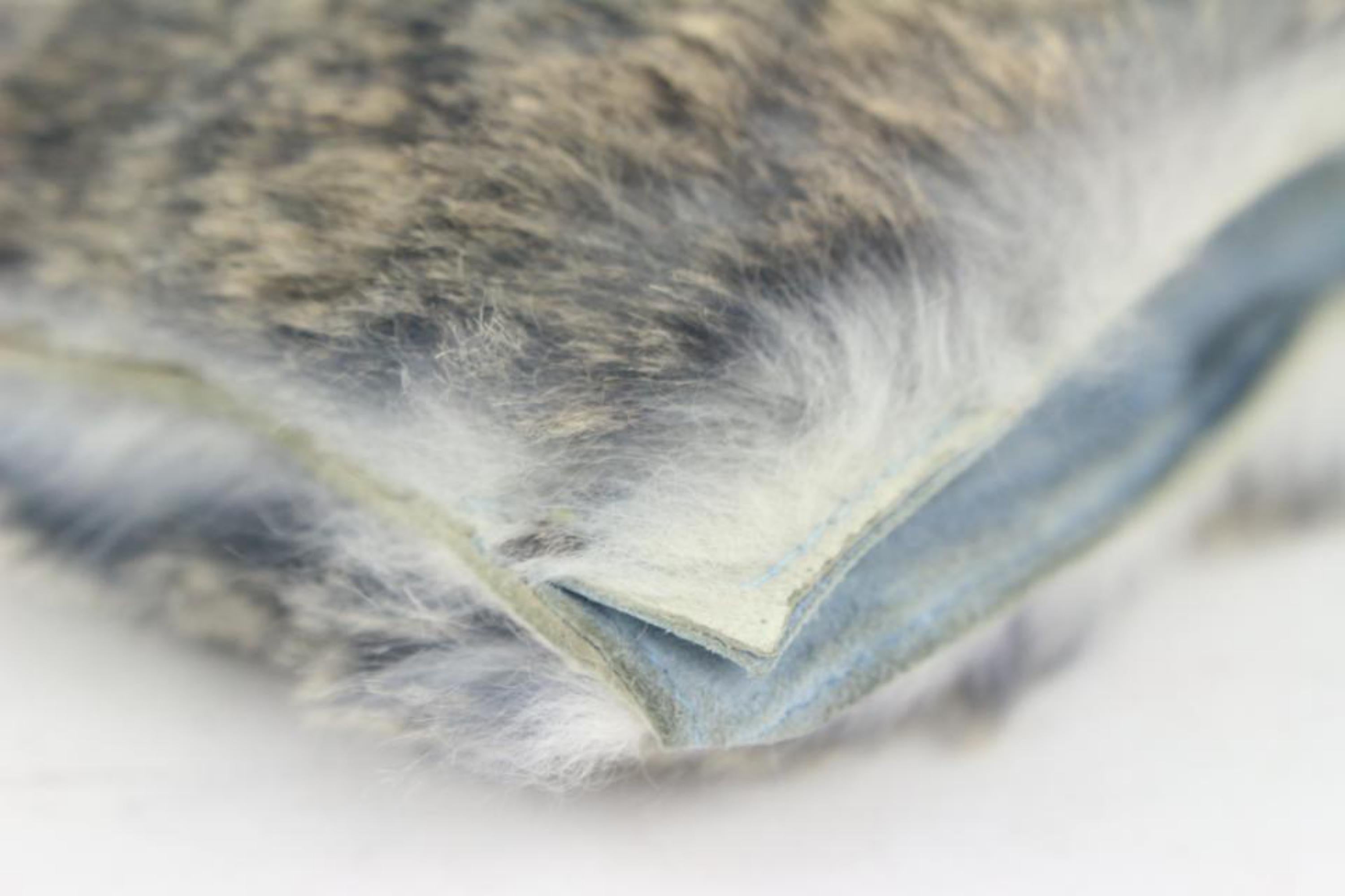 Chanel Grey Rabbit Lapin Fur Pochette 1C1228 For Sale 3