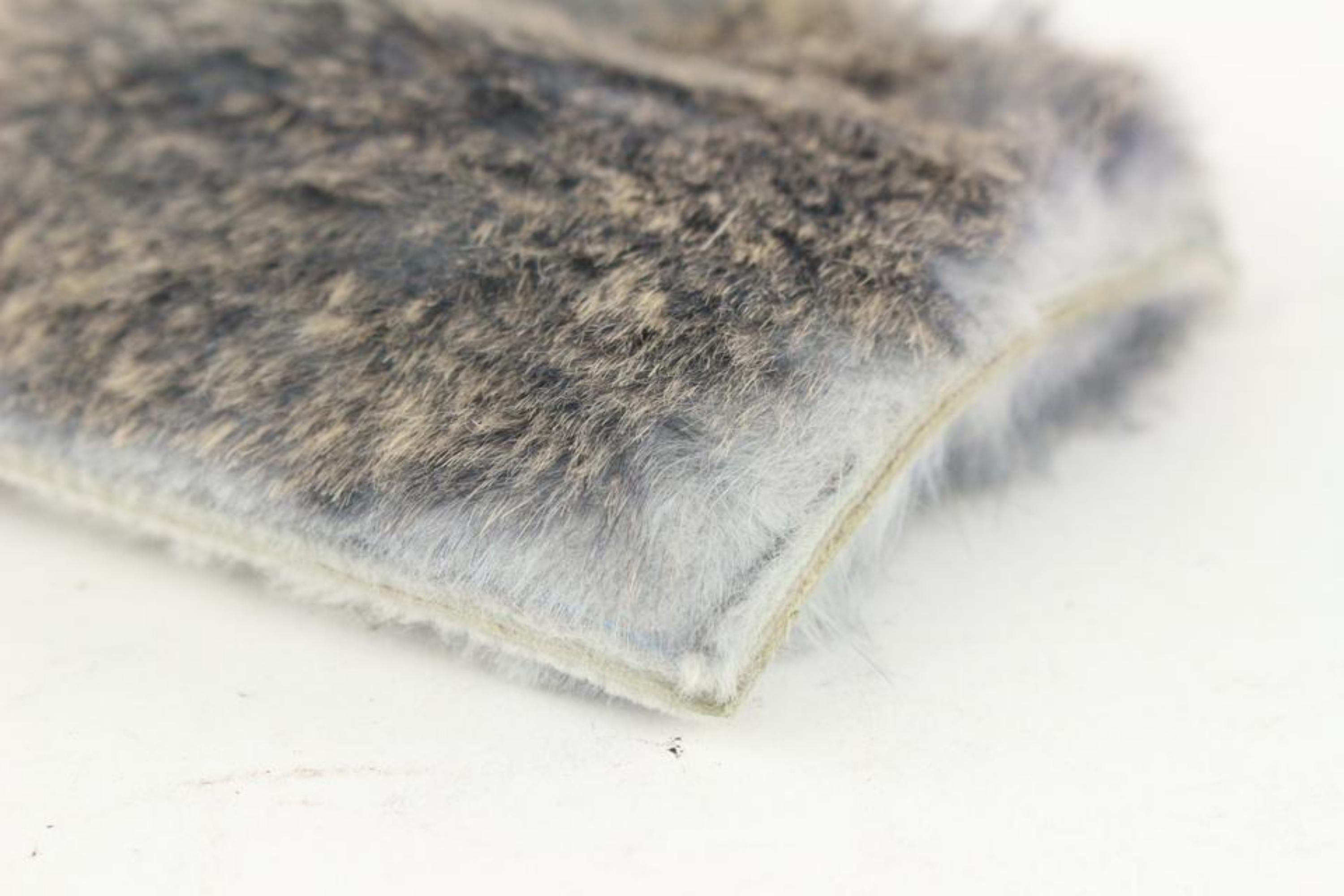 Chanel Grey Rabbit Lapin Fur Pochette 1C1228 For Sale 4