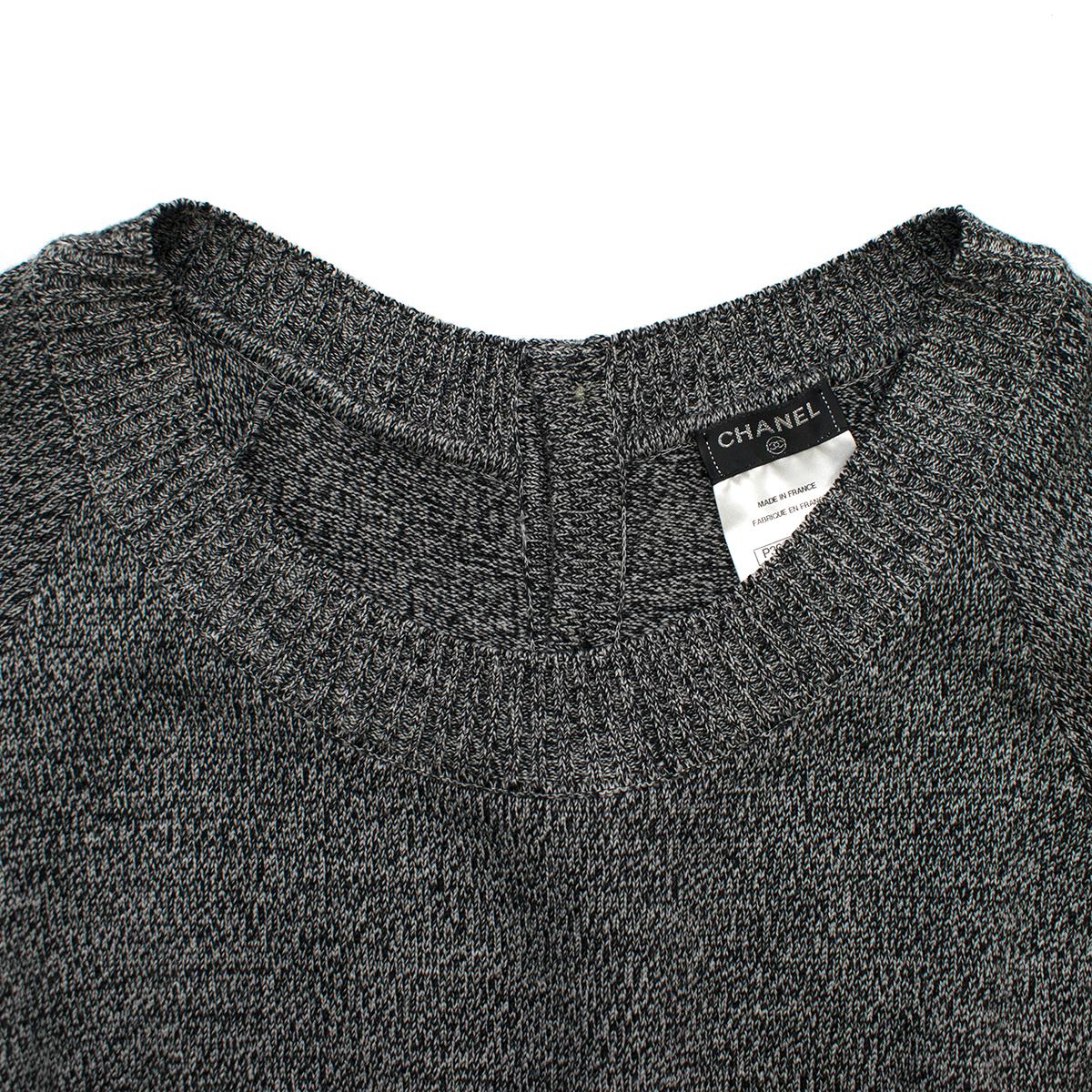Chanel Grey Ribbed-Waist Wool-Knit Dress US 12 In Excellent Condition In London, GB