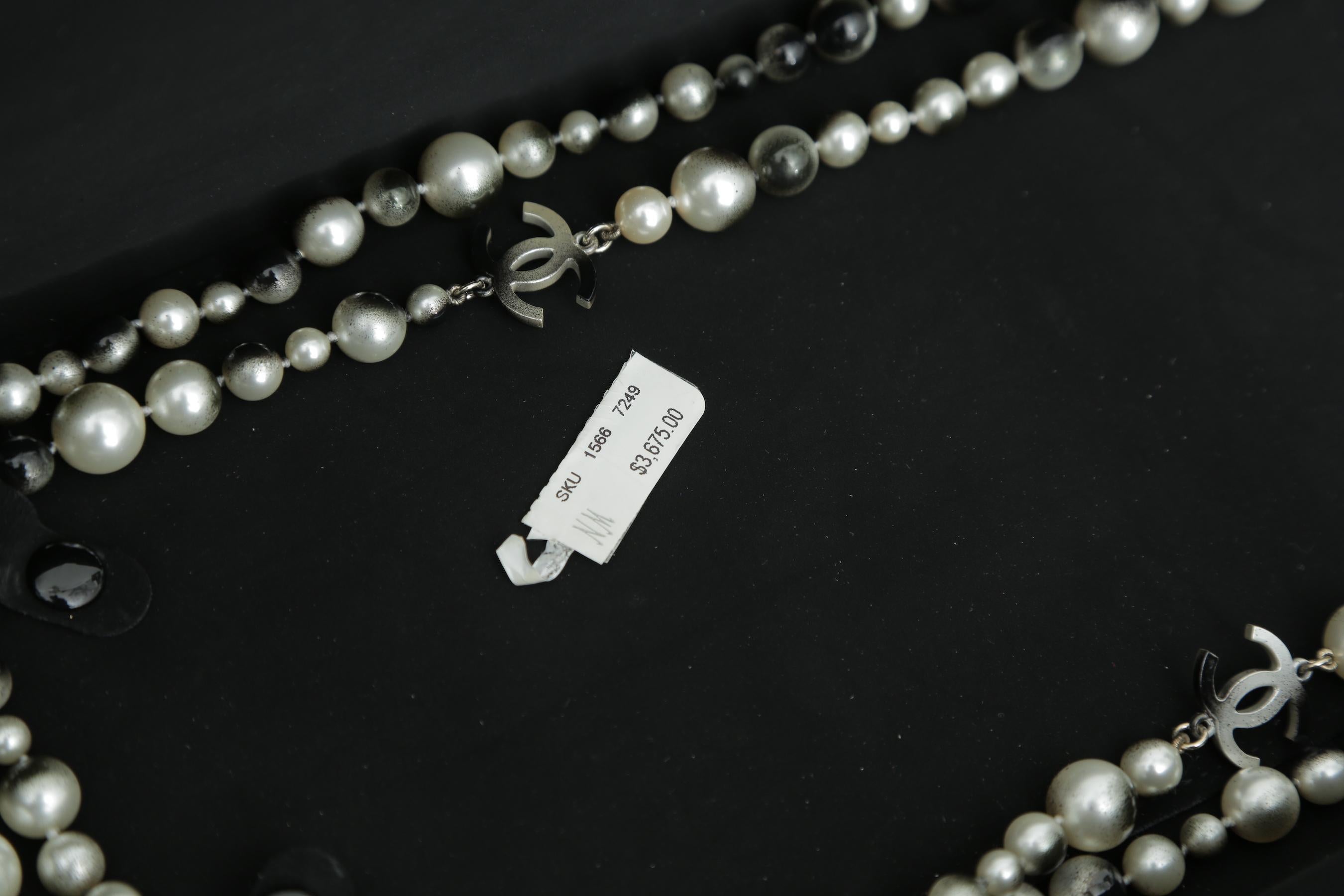 Chanel Grey Silver and Long Pearl Cc Necklace In Excellent Condition In West palm beach, FL