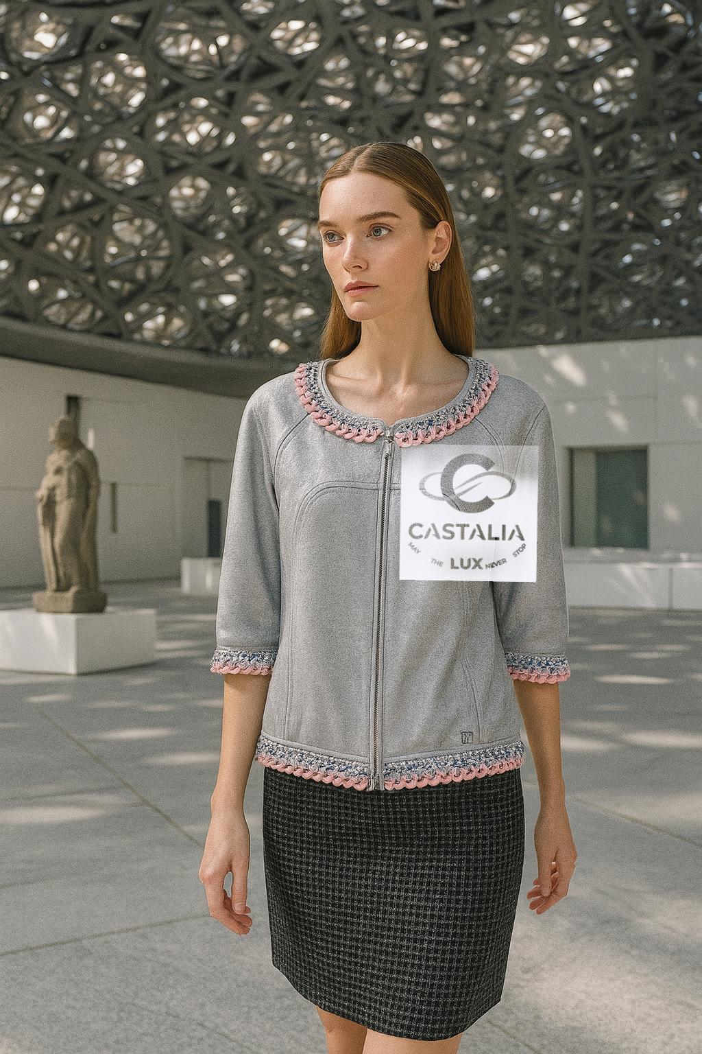 Argent CHANEL Cardigan gris argenté avec bordure en maillons de chaîne 40 FR en vente