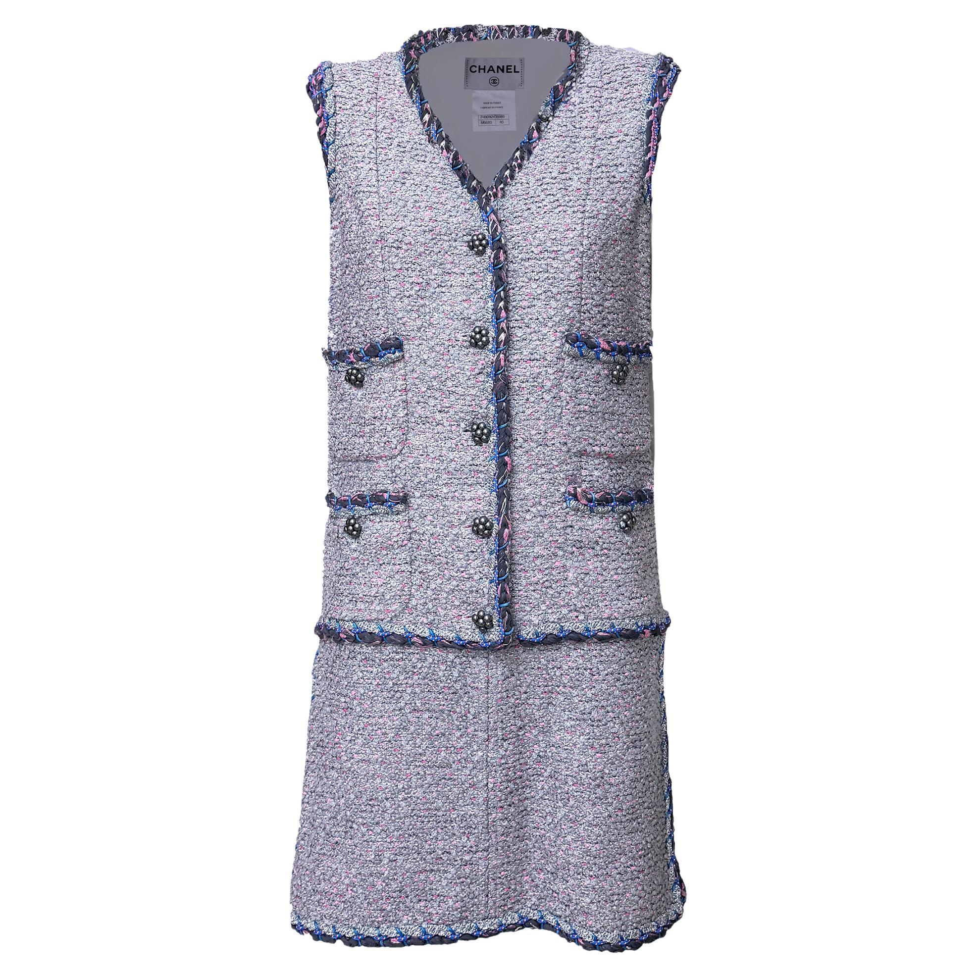Chanel  Graues ärmelloses Tweed-Kleid 40 FR im Angebot
