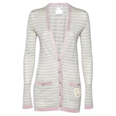 Chanel Grau gestreifte Strickjacke aus Kaschmir & Metallic Lurex mit Strickbesatz S