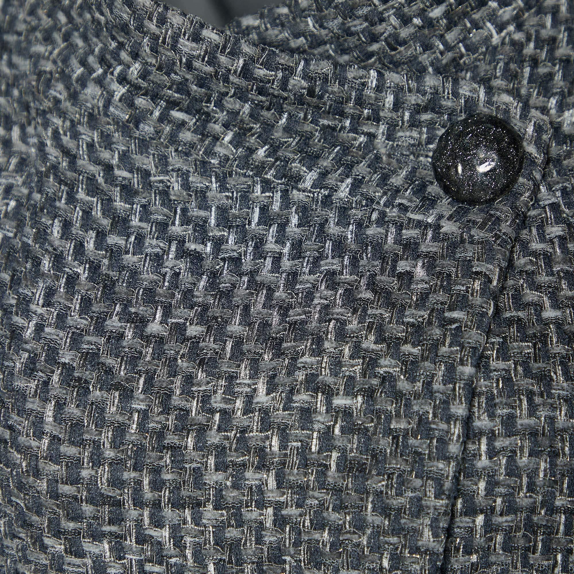 Chanel Grey Textured Double Breasted Short Sleeve Coat M In Good Condition In Dubai, Al Qouz 2