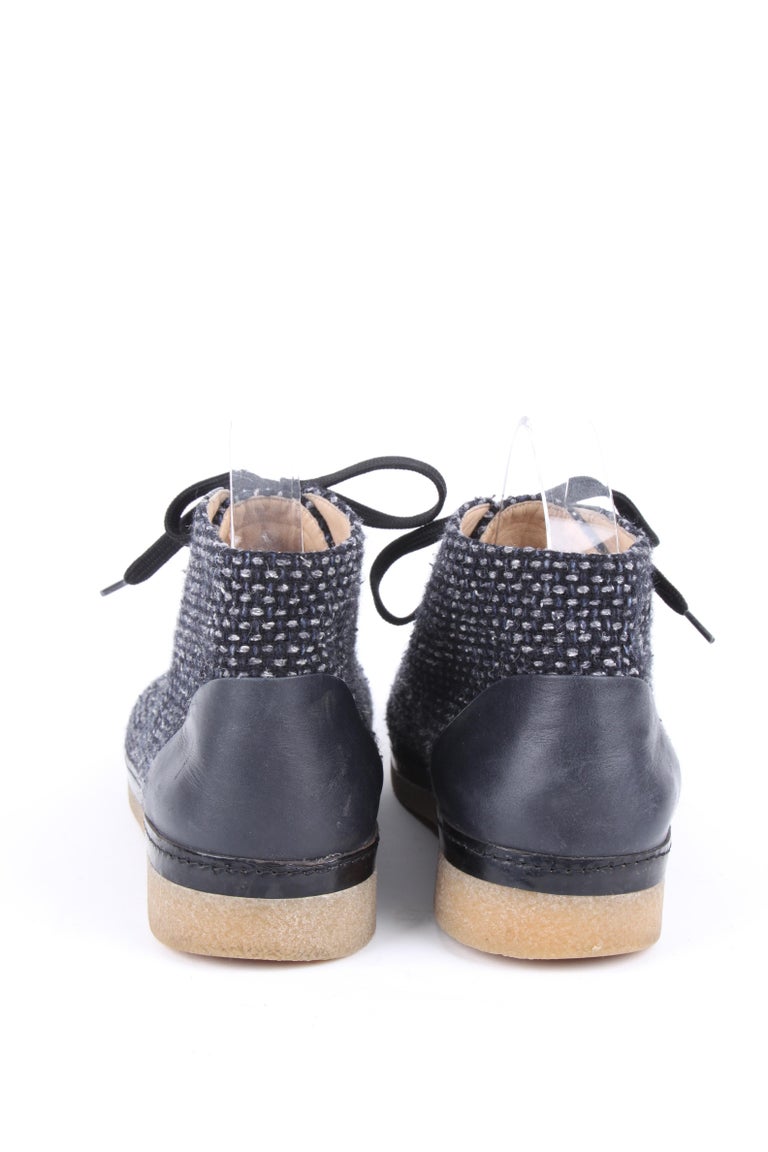 Chanel grey tweed and leather CC logo detail laceup flat