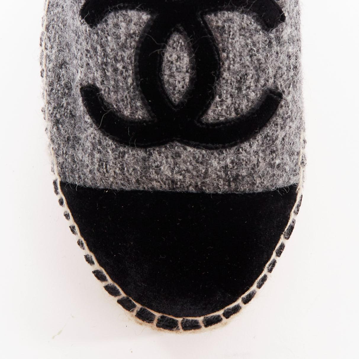 CHANEL grey tweed velvet CC logo toe cap espadrille shoes EU38 For Sale 1