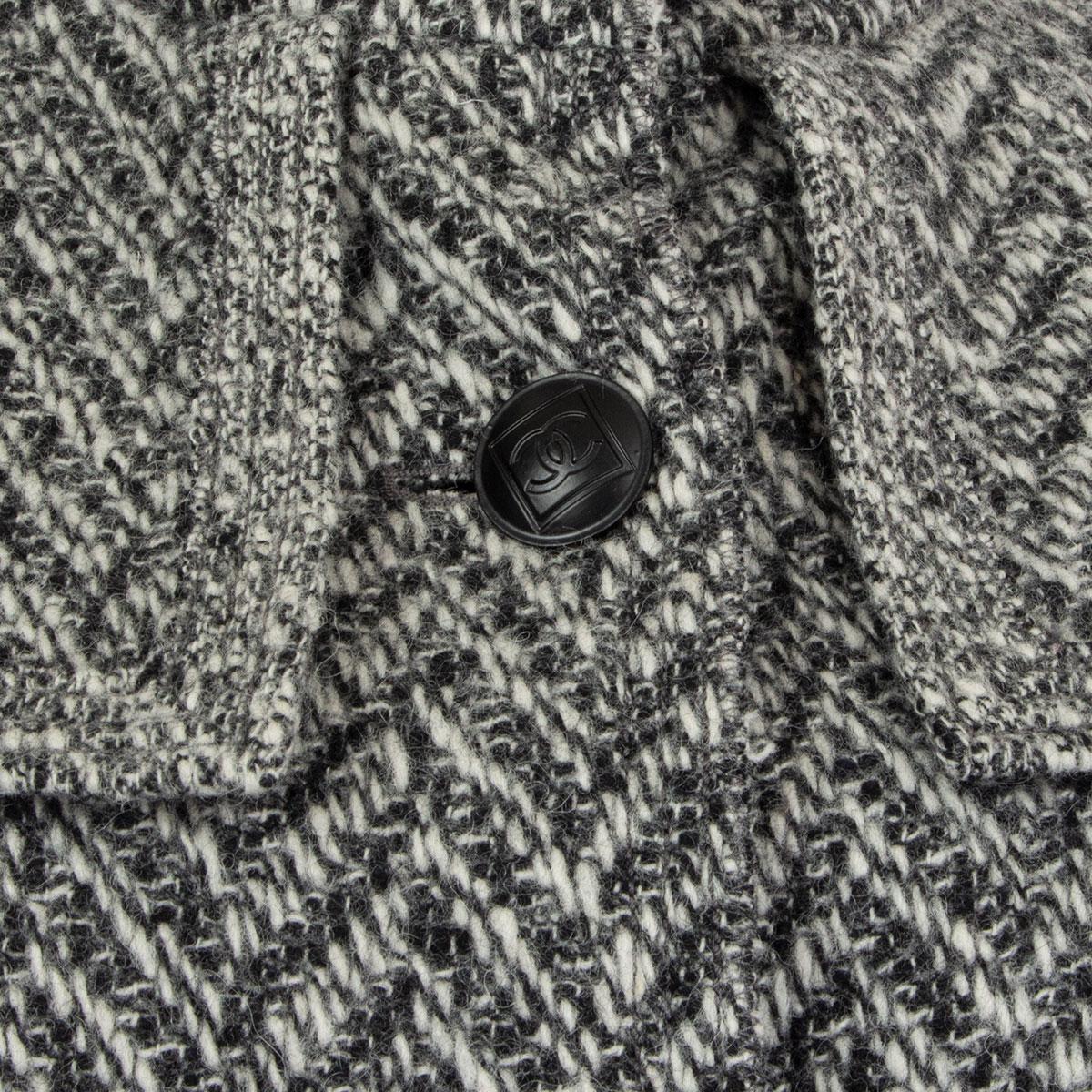 Gray CHANEL grey wool blend Herringbone Knit Jacket 42 L 08A