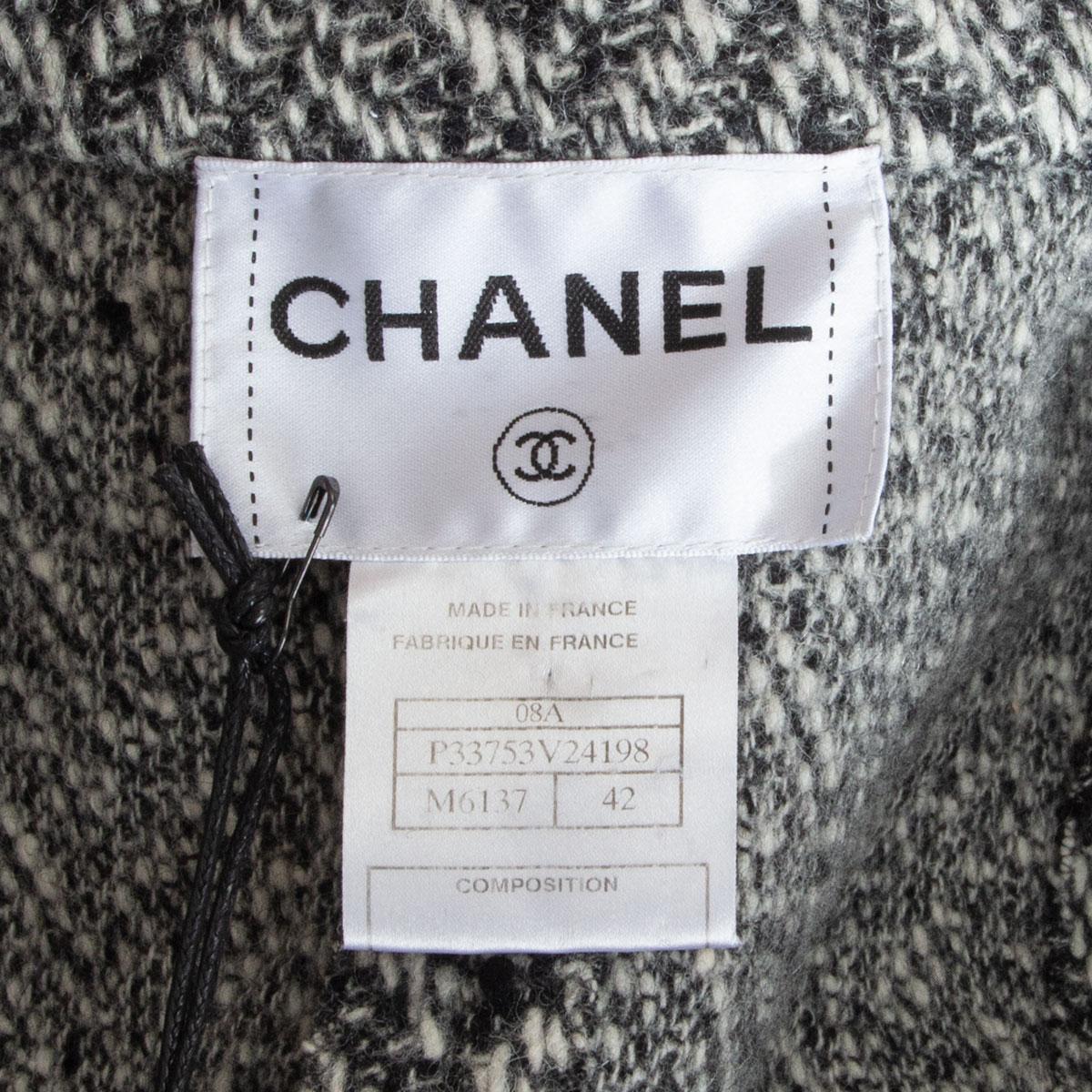 Women's CHANEL grey wool blend Herringbone Knit Jacket 42 L 08A