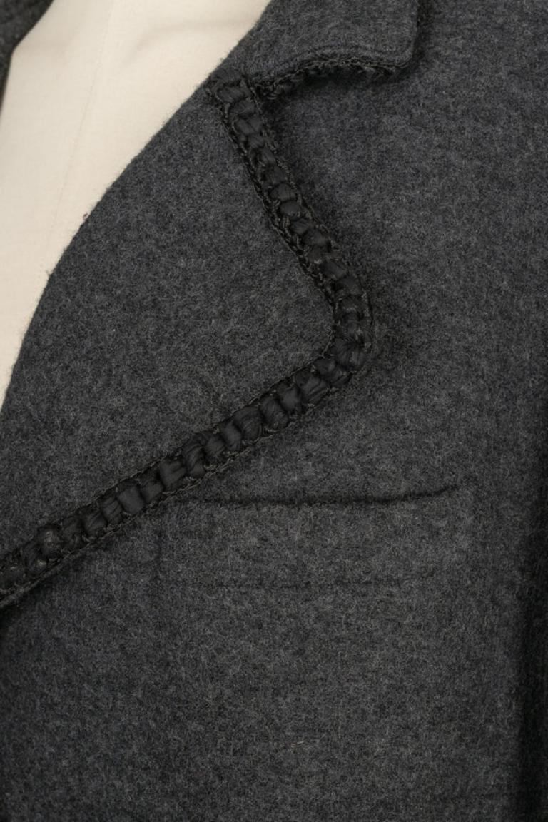 Manteau Chanel en laine grise, 2015 en vente 2