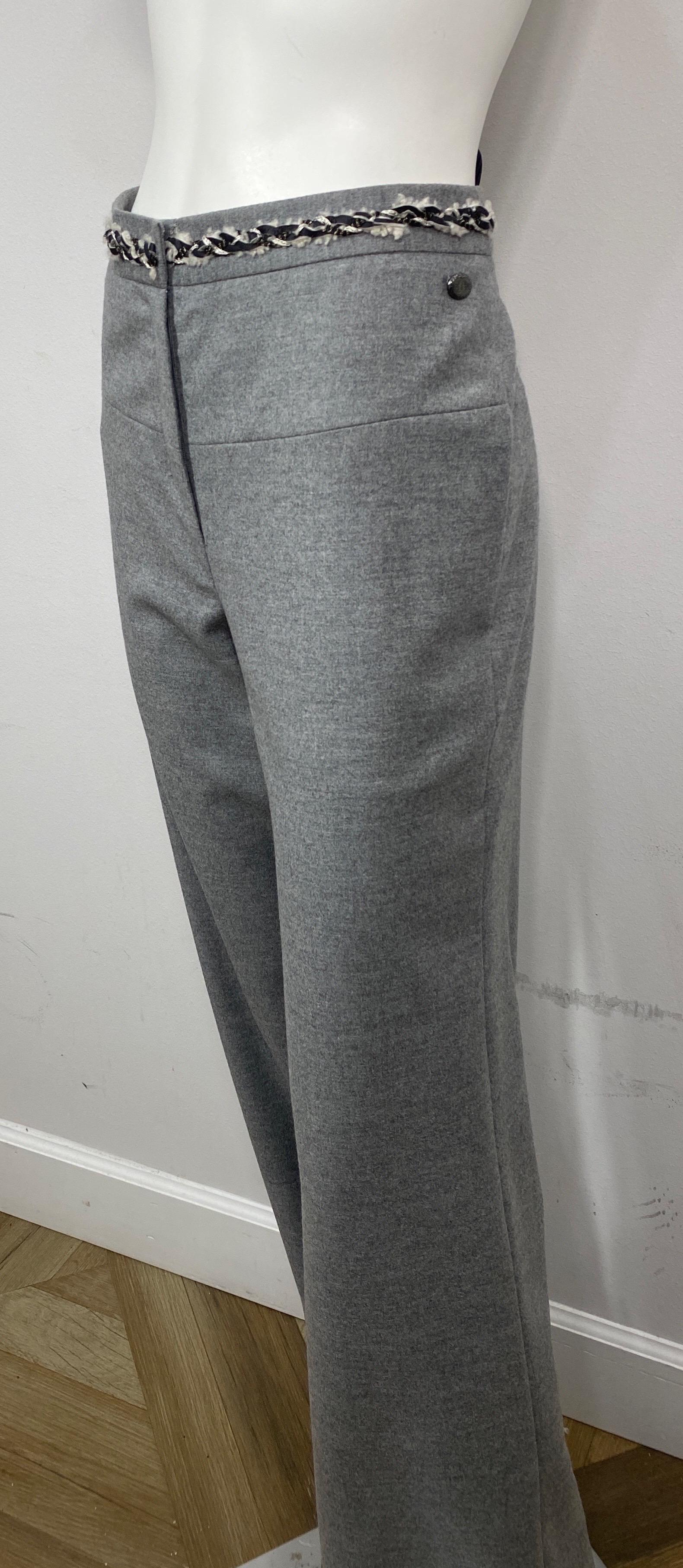 Chanel Graue Hose mit weitem Bein aus Wolle-Größe 42 Damen im Angebot