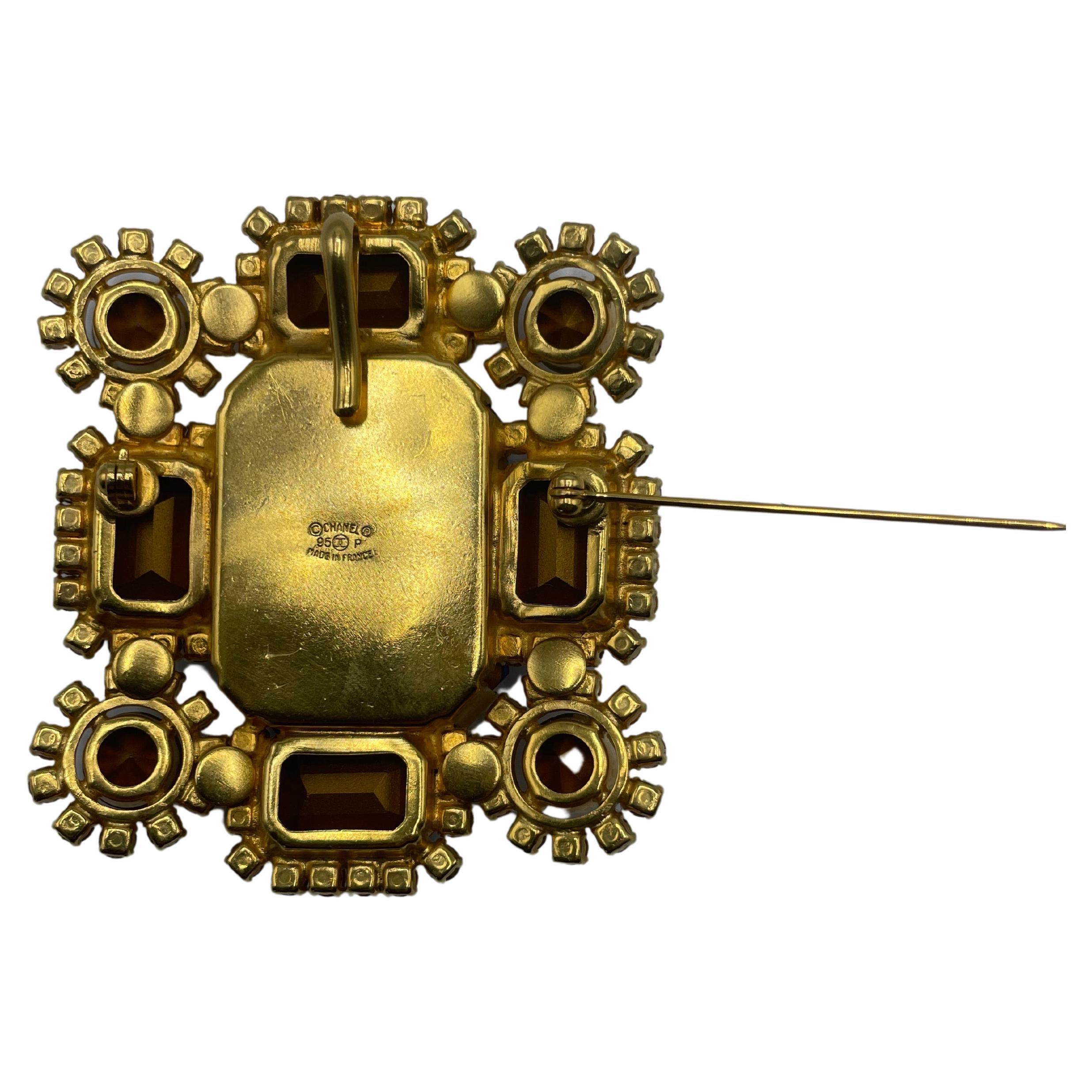 Chanel Gripoix 1995 Brooch 1