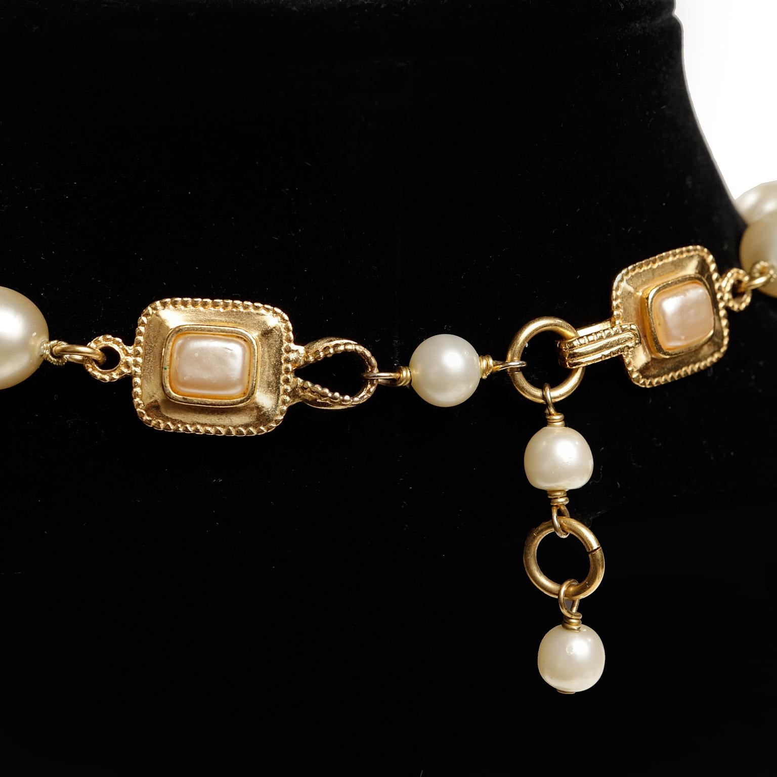 Chanel Gripoix and Pearl Medallion on Pearl Strand Necklace 1