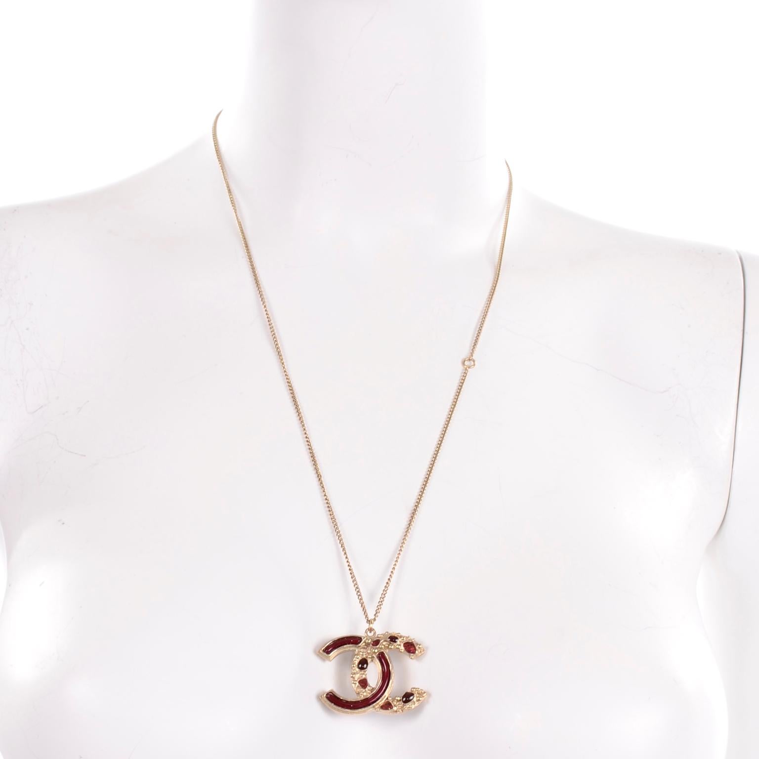 chanel letter necklace