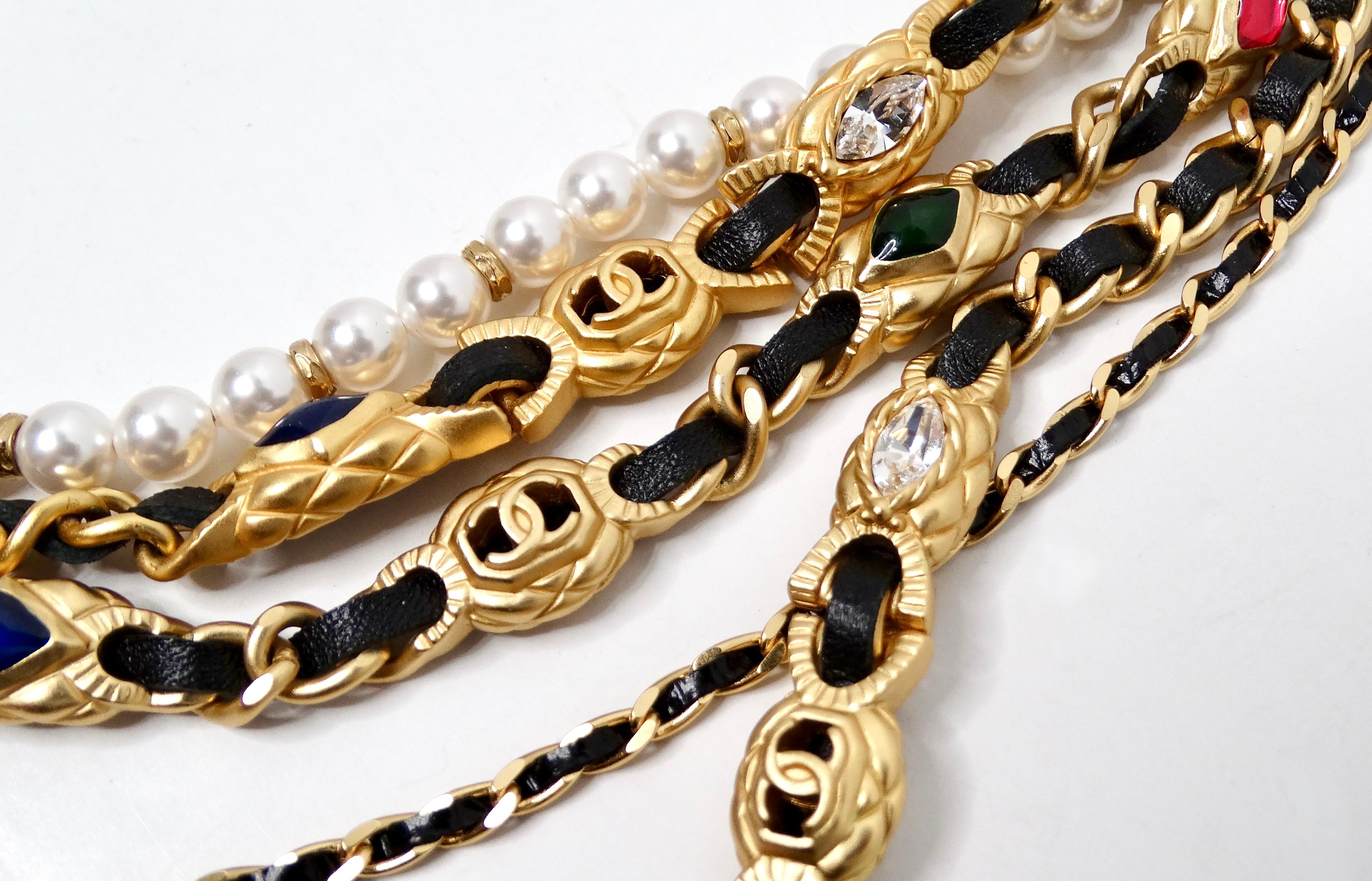 Donna Chanel collana a più fili con catena in pelle Gripoix in oro 2020 in vendita