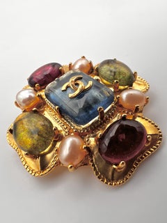 Chanel Gripoix melted glass brooch 1997 Paris