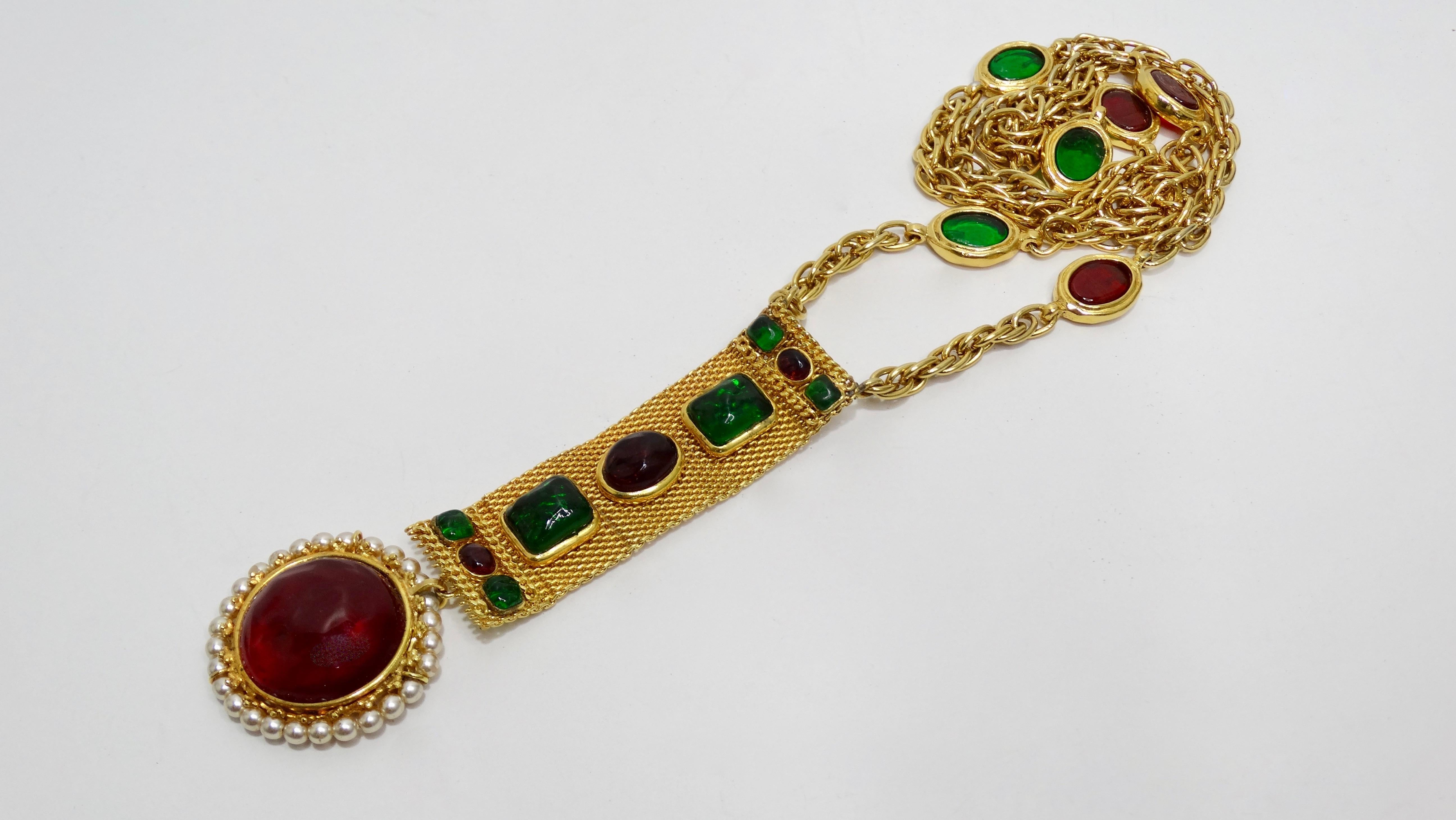 Chanel Gripoix Pendant Necklace Autumn 1994 3