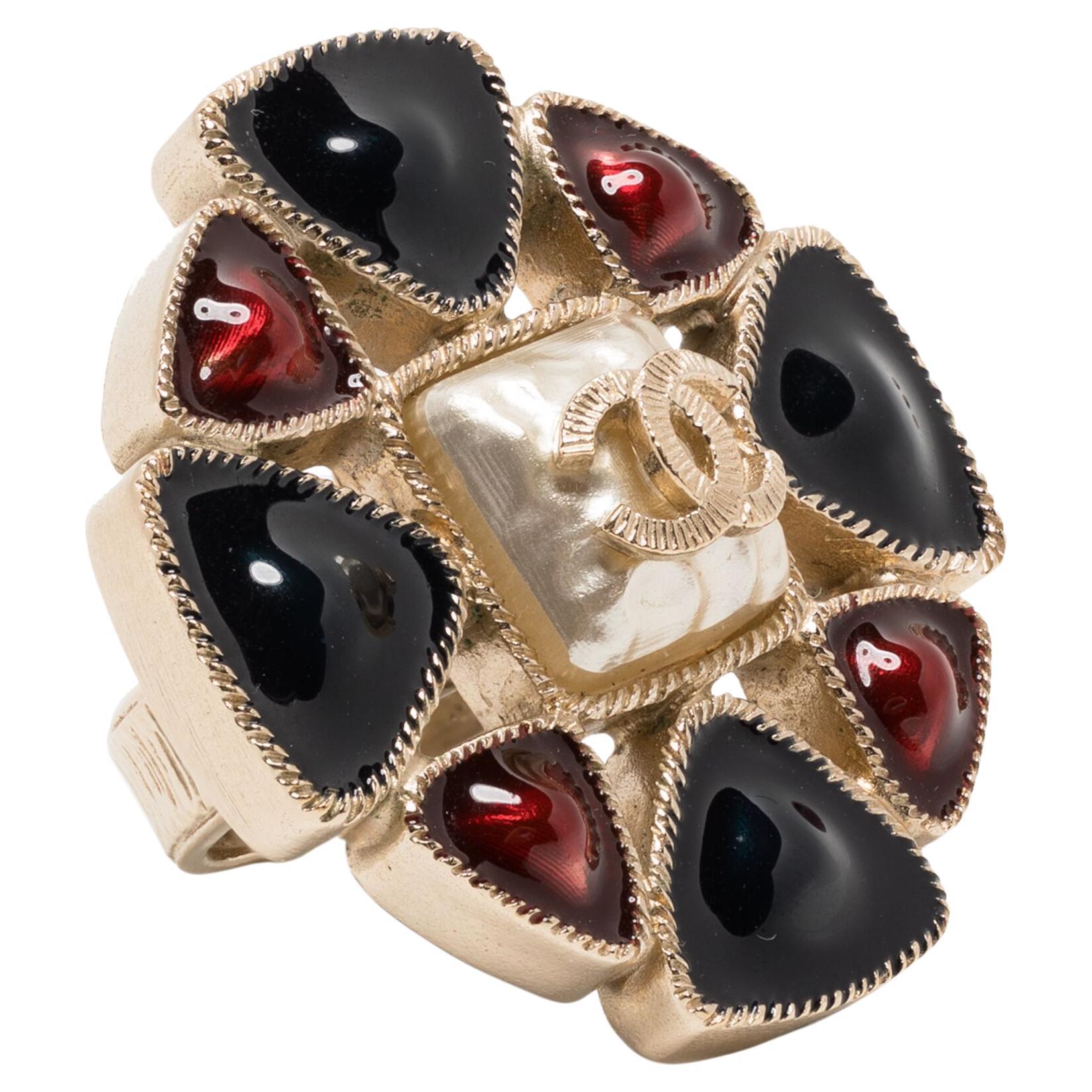Chanel Gripoix CC Flower Ring For Sale