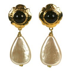 pearl drop chanel earrings vintage