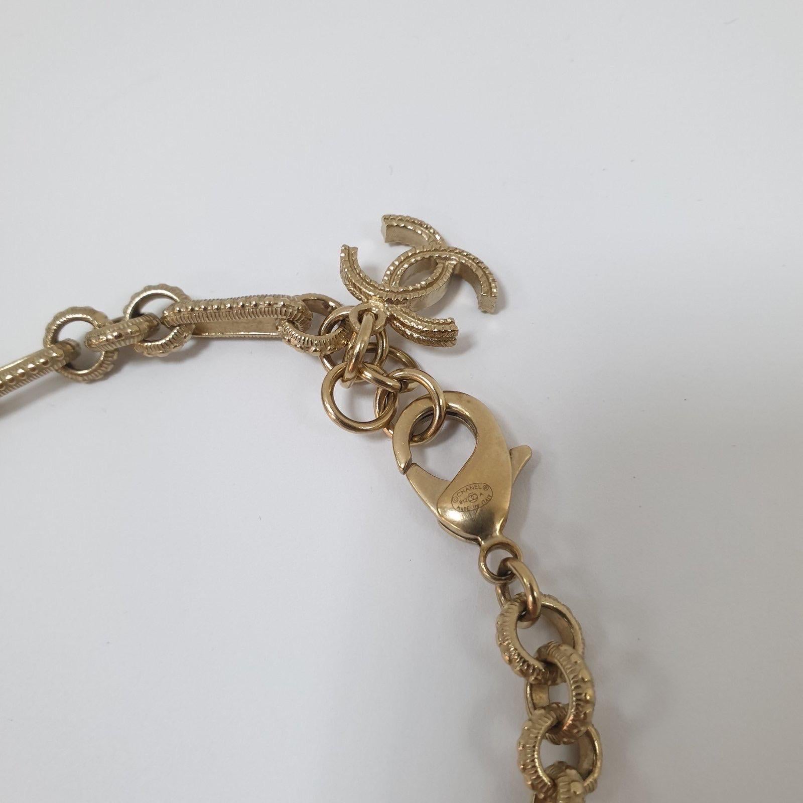 Chanel Gripoix & Strass CC Pendant Necklace For Sale 6
