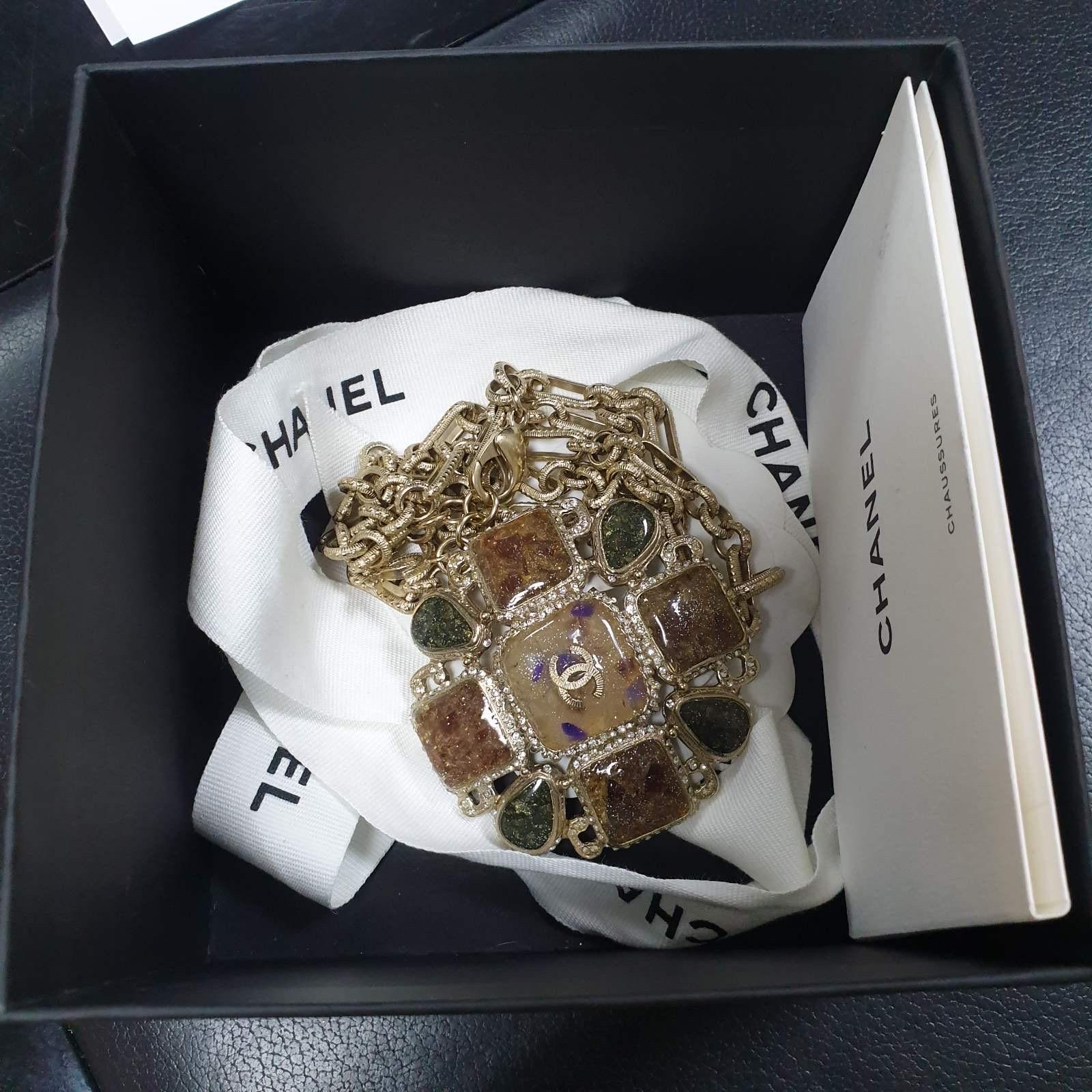 Chanel Gripoix & Strass CC Pendant Necklace For Sale 7