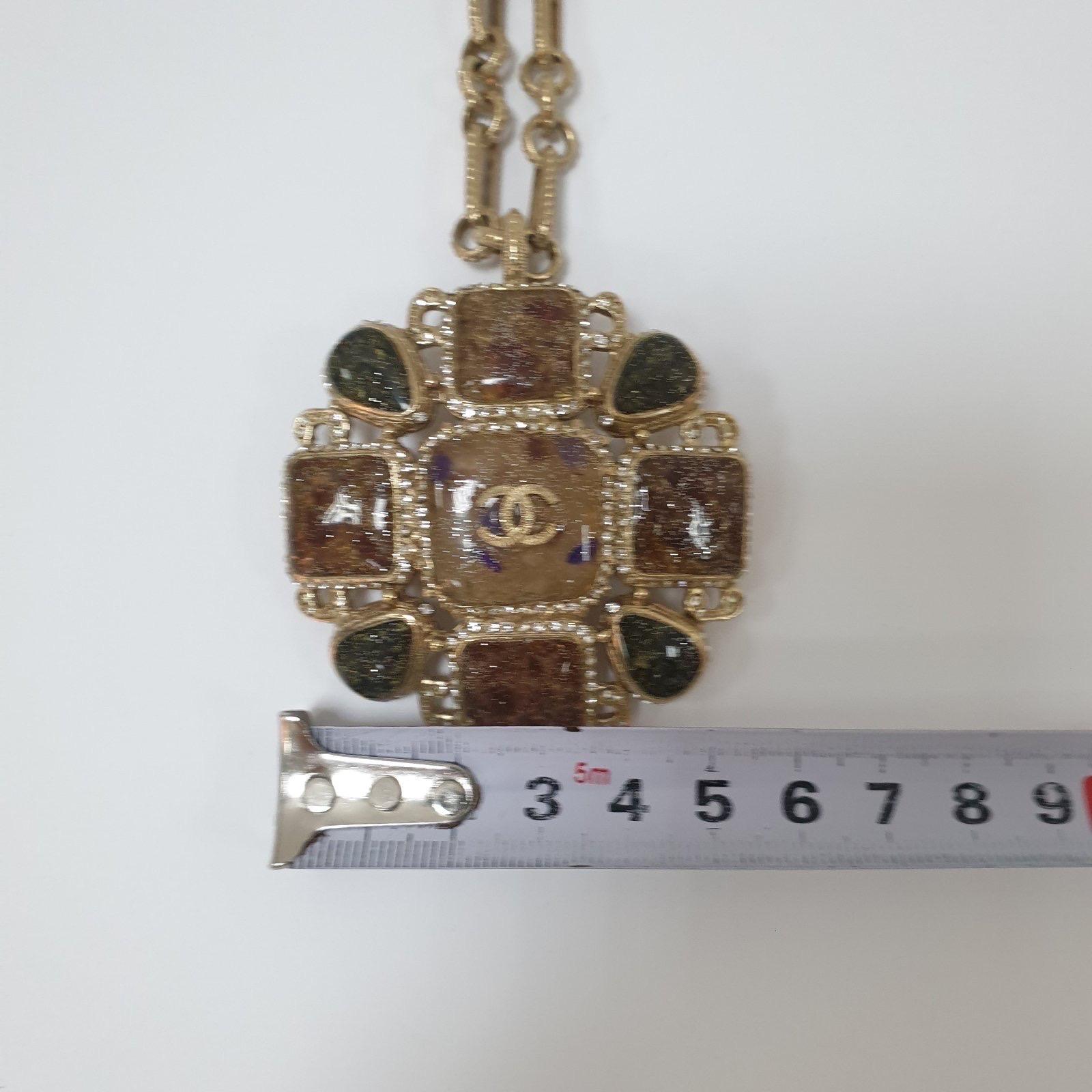 Chanel Gripoix & Strass CC Pendant Necklace For Sale 5